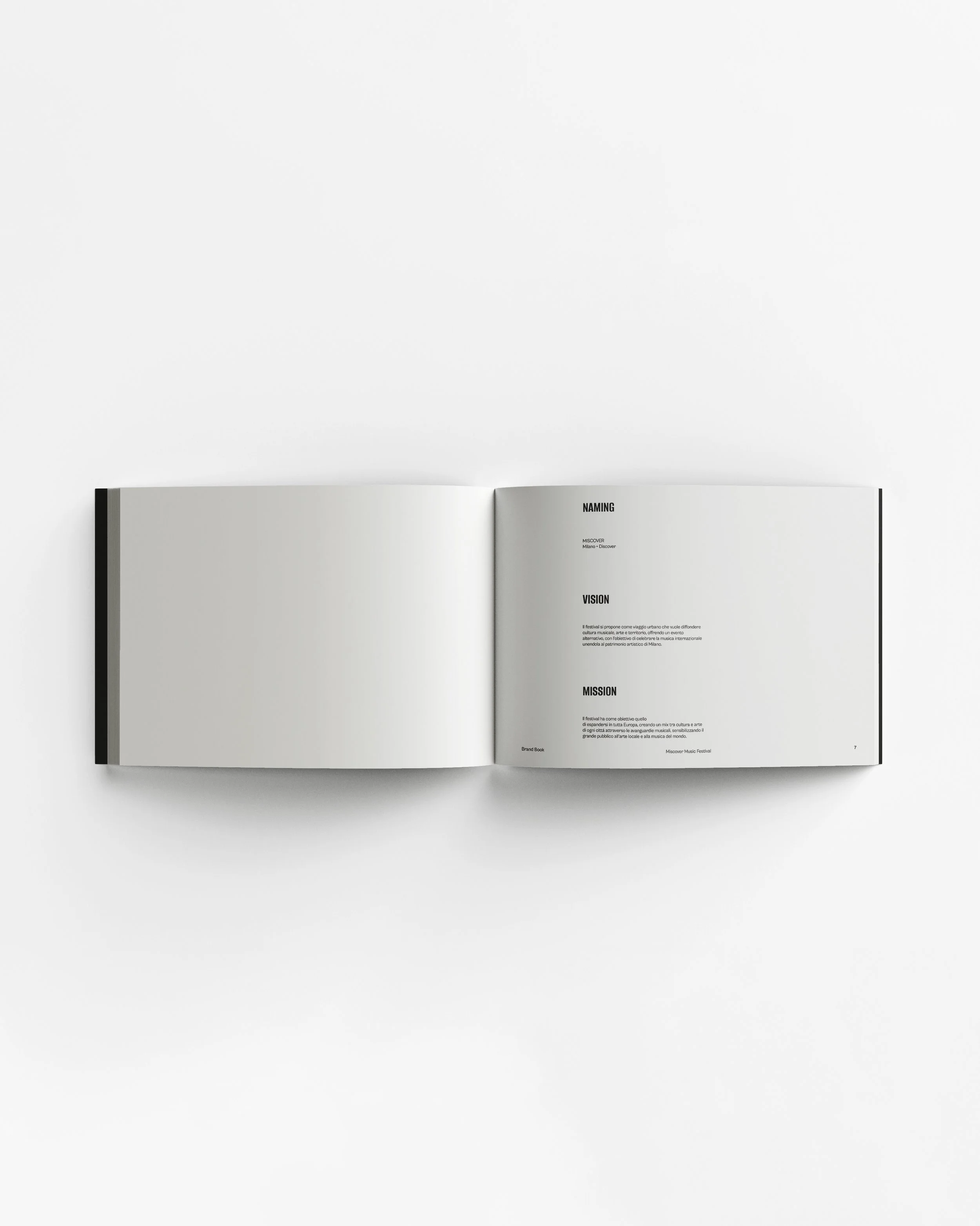Miscover_Brand_Book_Mockup_02.jpg