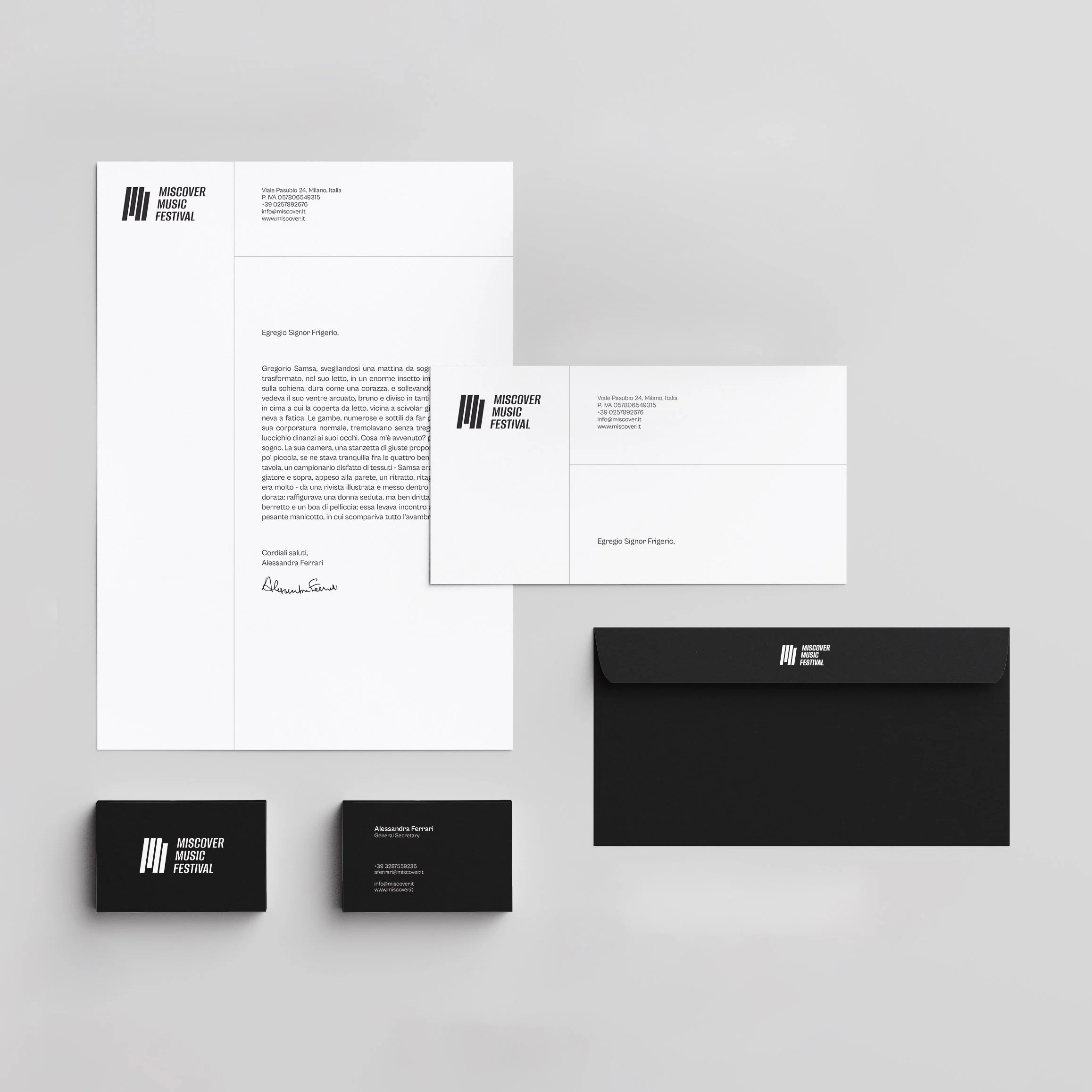 Miscover_Stationery_Mockup_03.jpg