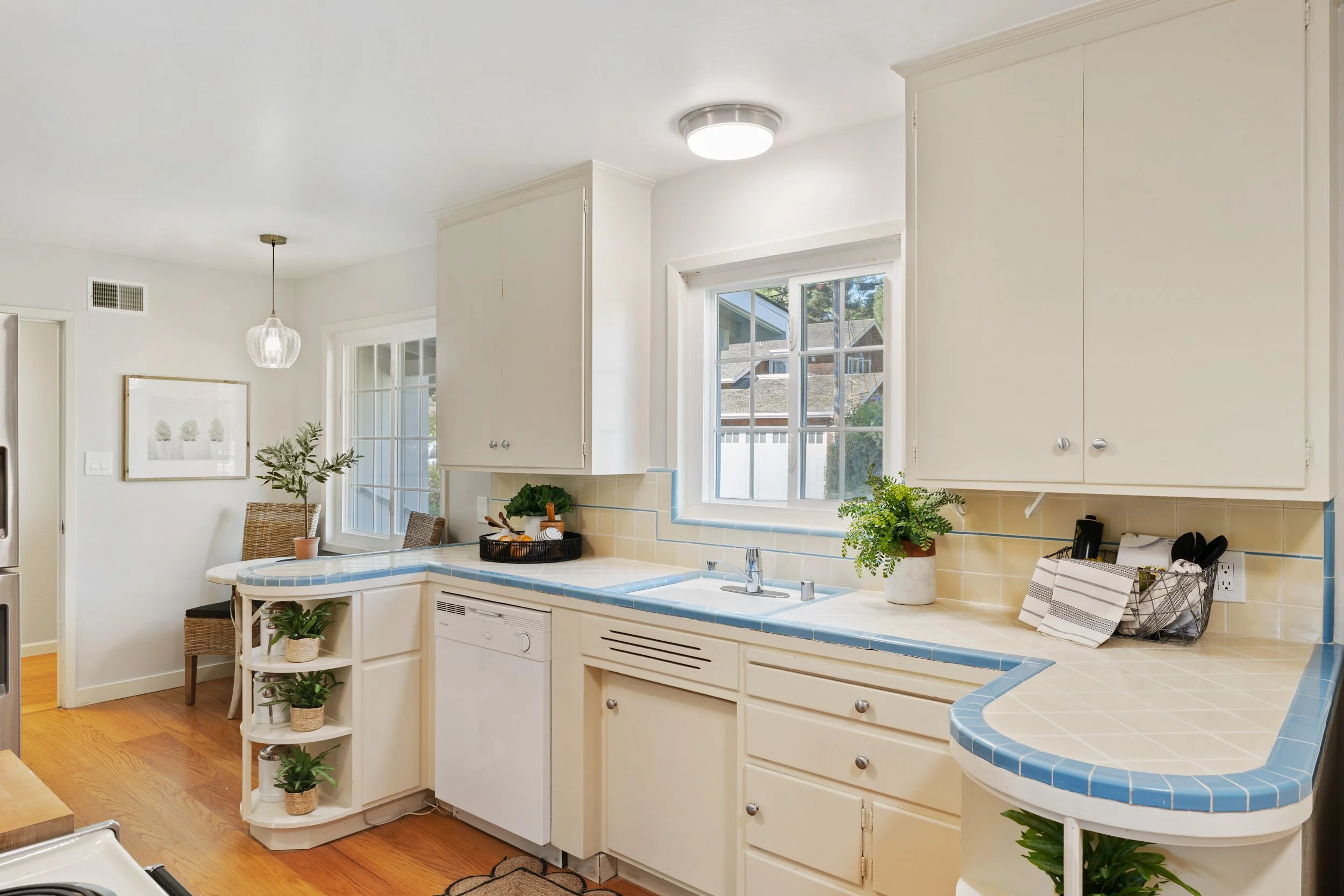 10-Laurel_Matt_Anello-12-MLS.jpg