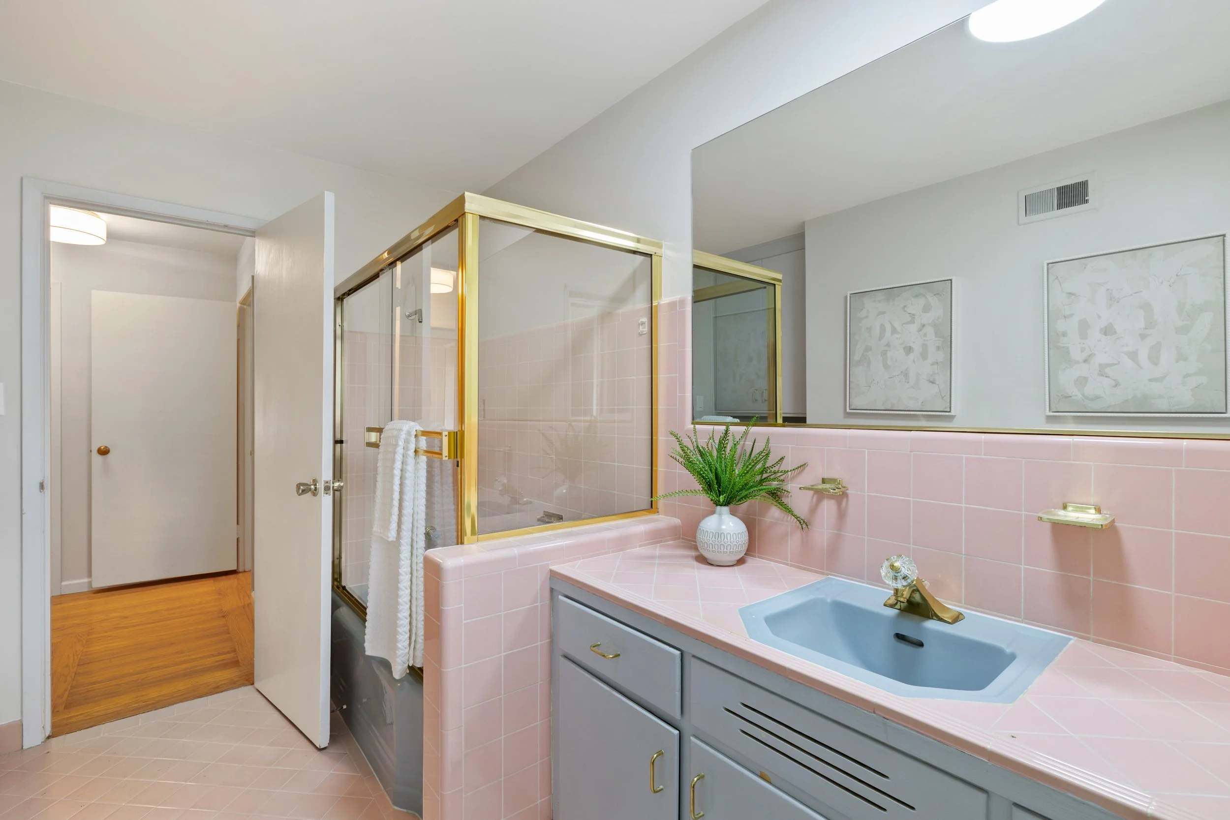 17-Laurel_Matt_Anello-15-MLS.jpg