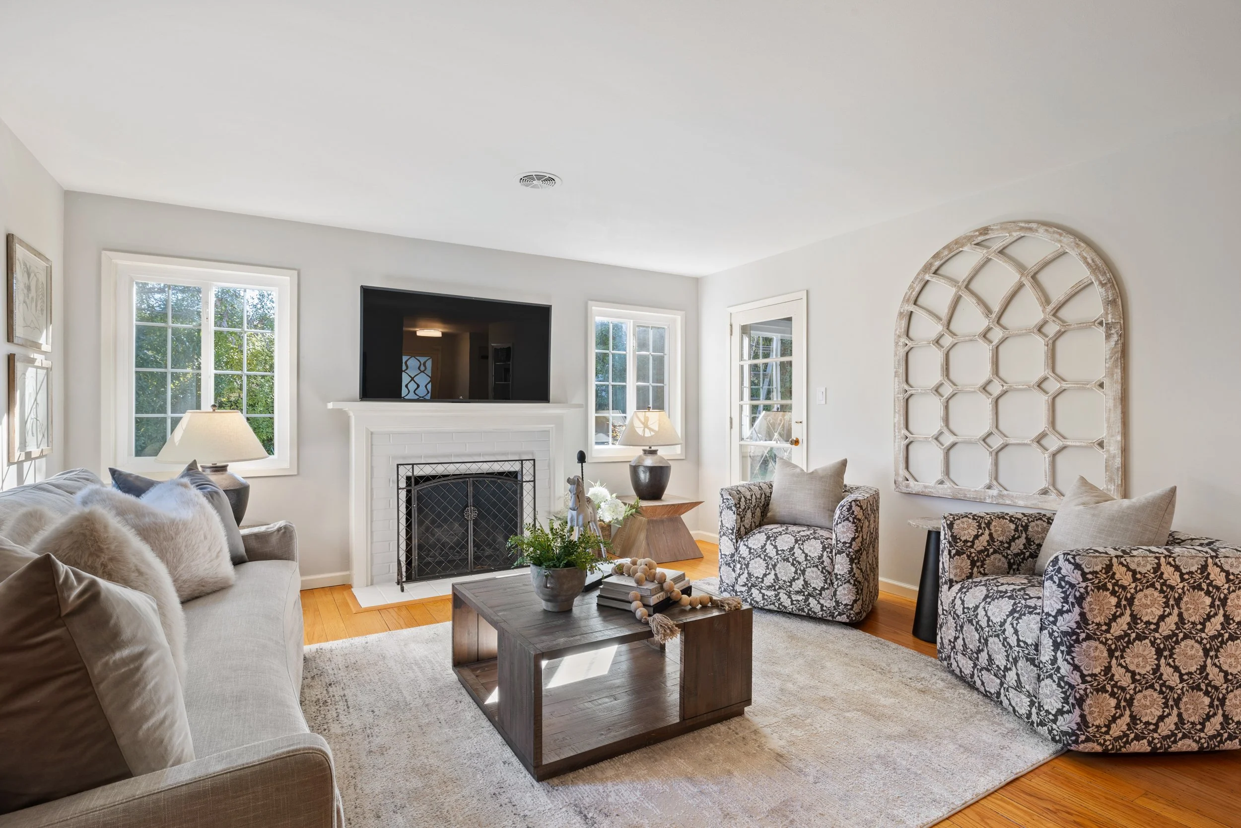6-Laurel_Matt_Anello-07-MLS.jpg