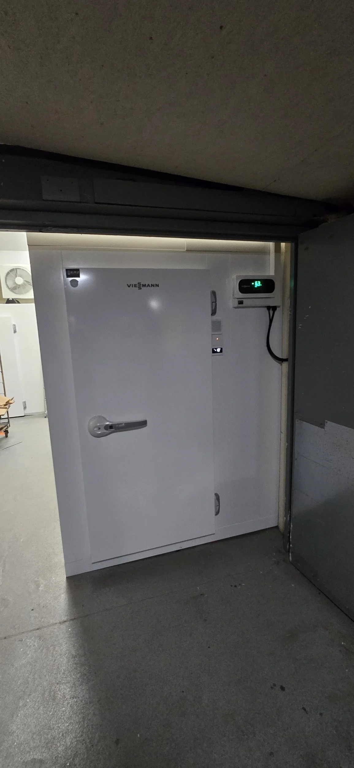 Walk in freezers and cold rooms, with shelving and cooling equipment. Pembrokeshire, ceredigion