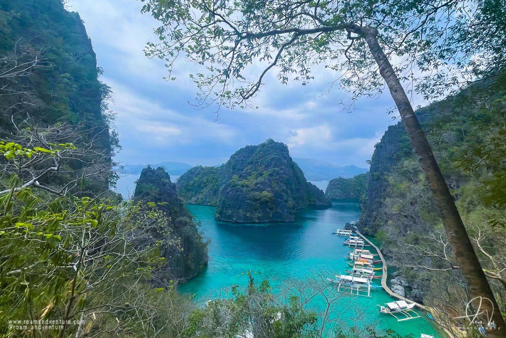 kagayan lake crystal waters coron phillippines roamandventure.com travel in the philippines what island to go to paradise islands in philippines