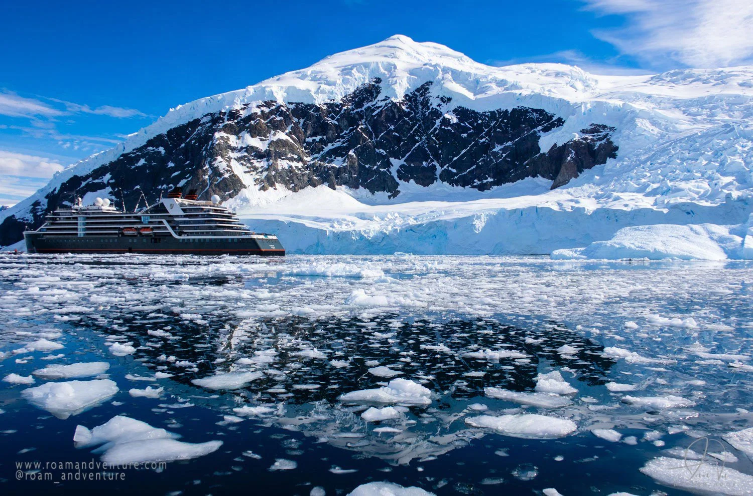 antarctica expedition seabourn antarctica cruise ship seabourn venture roamandventure.com