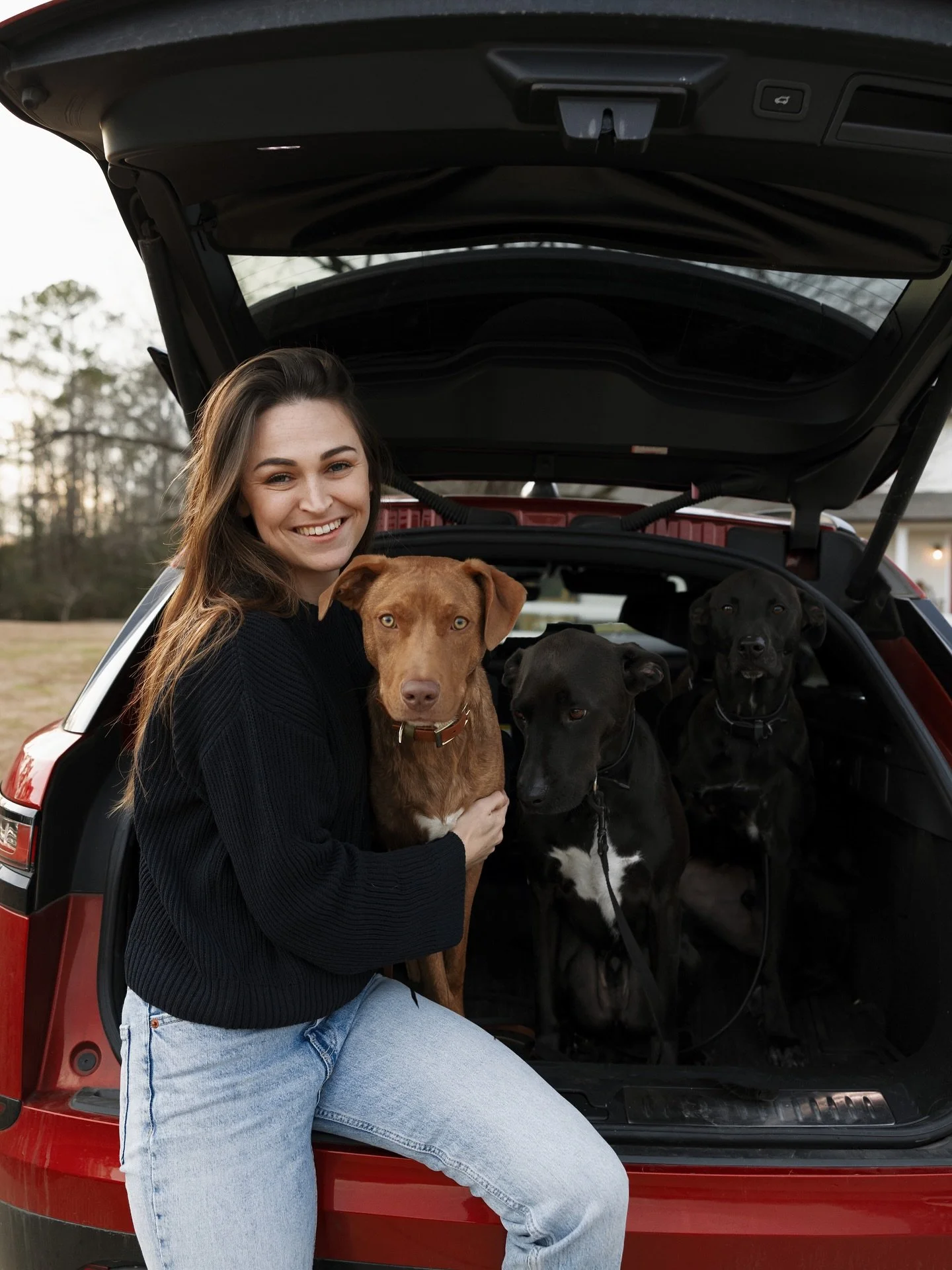 I&rsquo;m SO excited to formally introduce you to the newest member of the Pawpano Beach Dog Training team&hellip; Everyone, meet Ellie!

Ellie and her husband recently made the move to South Florida from Alabama, where they were deeply involved in l