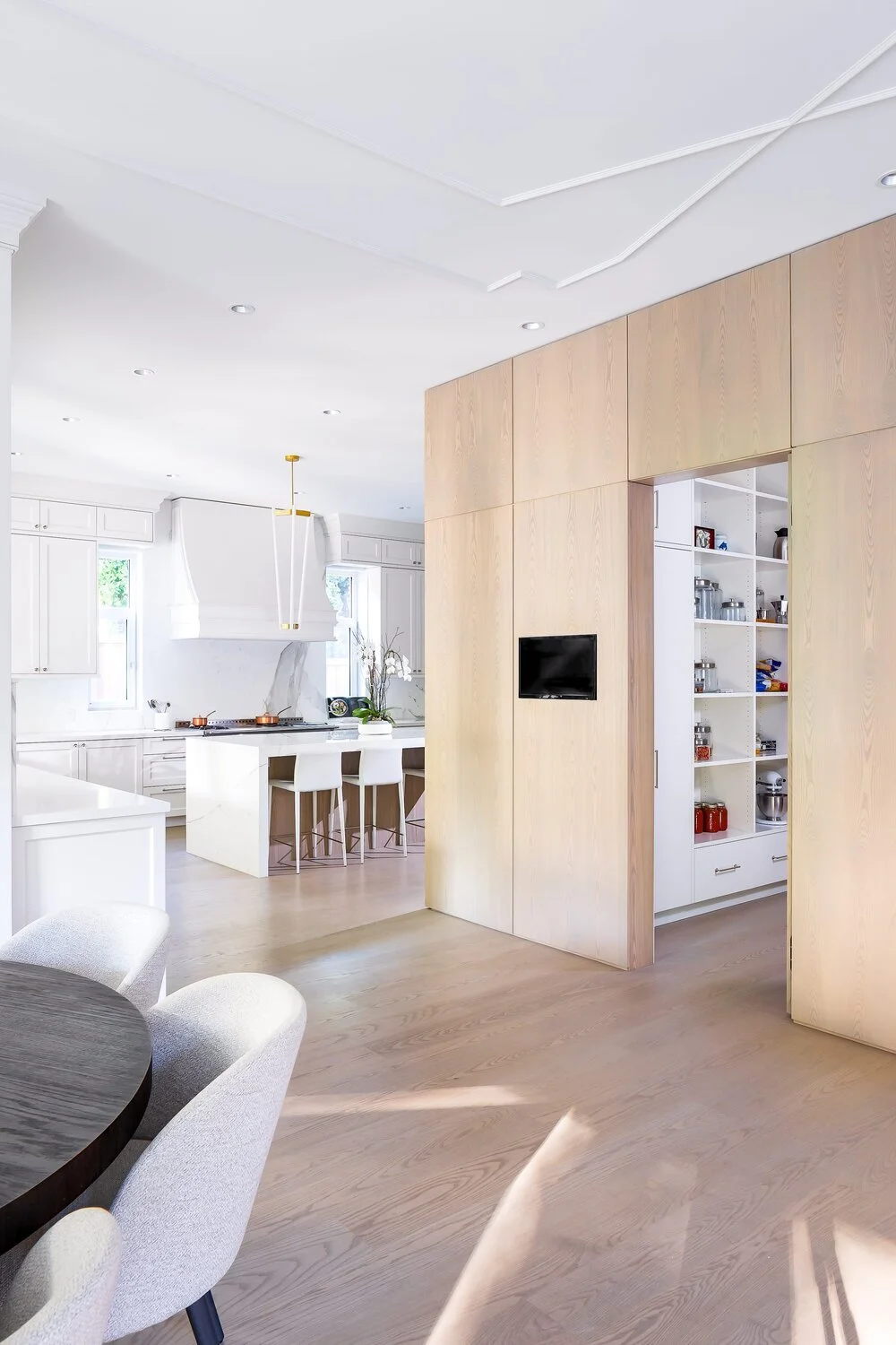 Batista+Properties+-+1568+Matthews+-+Vancouverss.jpg