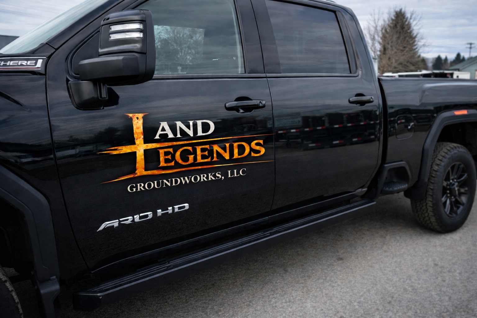 landlegendstruckdecal.png