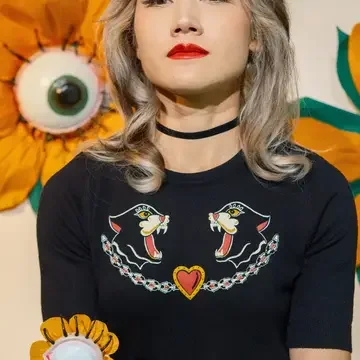 Black Cats Short Sleeve Sweater in Black