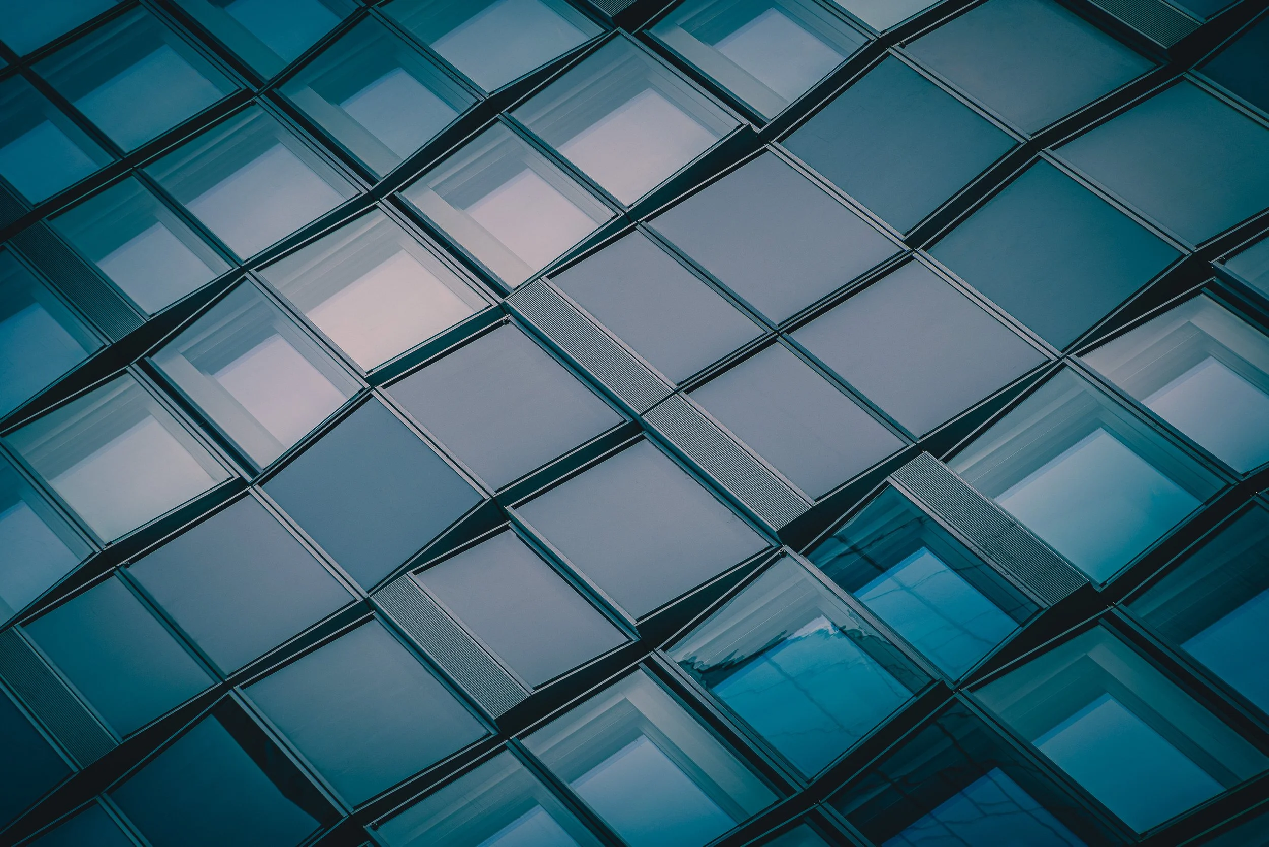 Geometric facade detail of FOUR Frankfurt