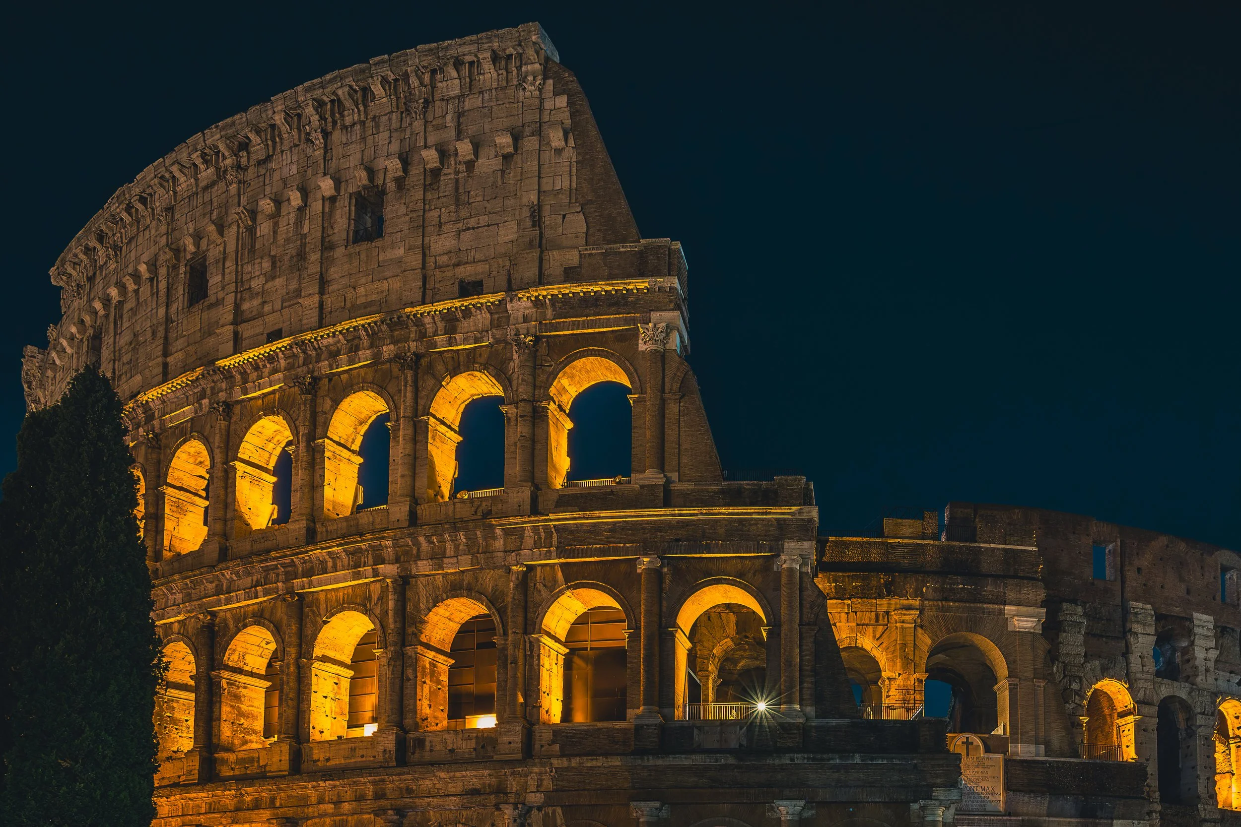 Colosseum, Rome, Italy.