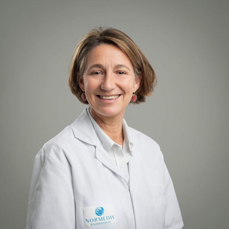 Portrait du Dr Marina Arrot-Masson, radiologue du groupe Normedis en Normandie