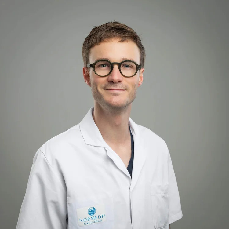 Portrait du Dr Paul Manchec, radiologue du groupe Normedis en Normandie