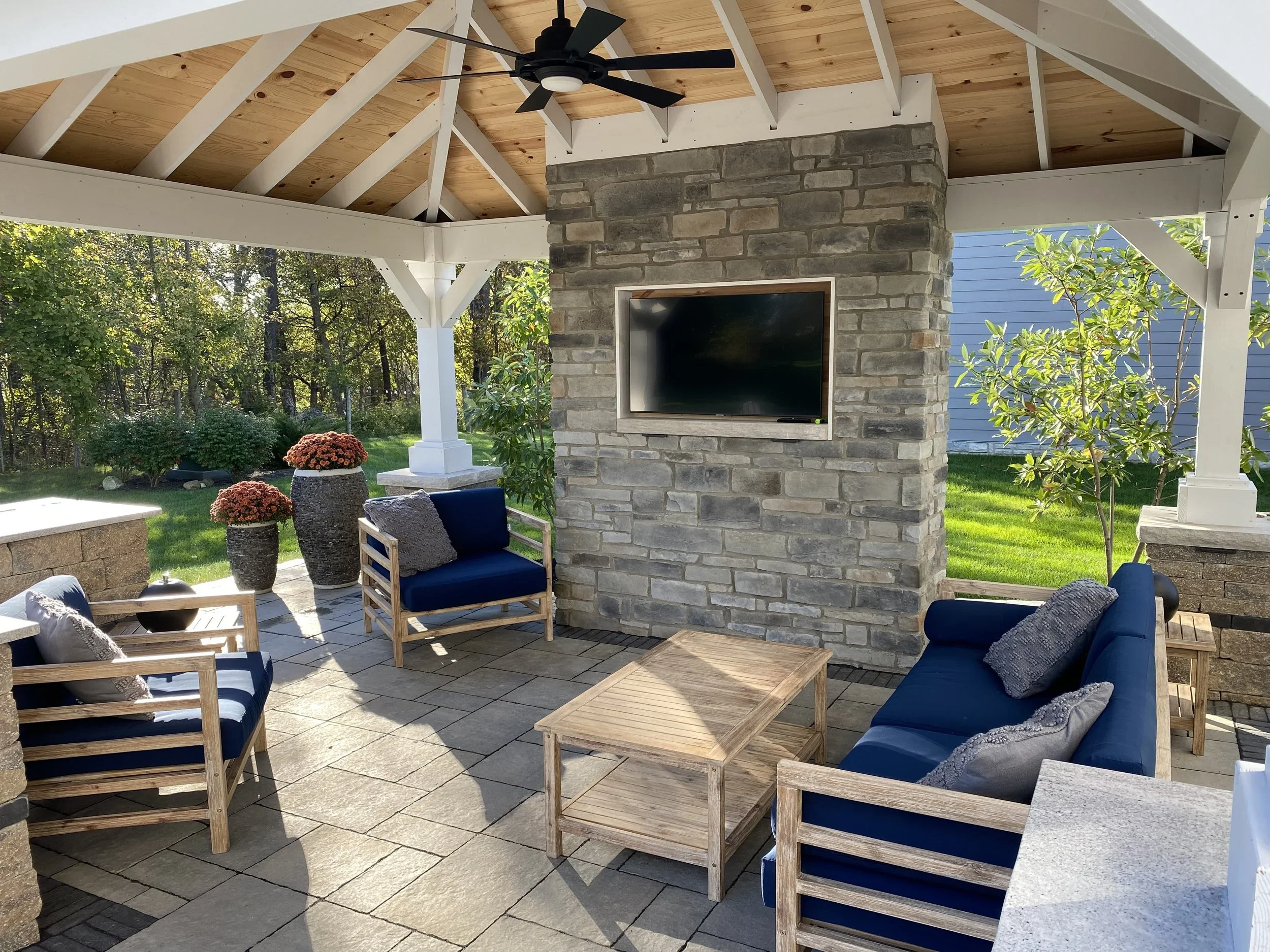 Union III Pergolas and Pavilions 8.webp