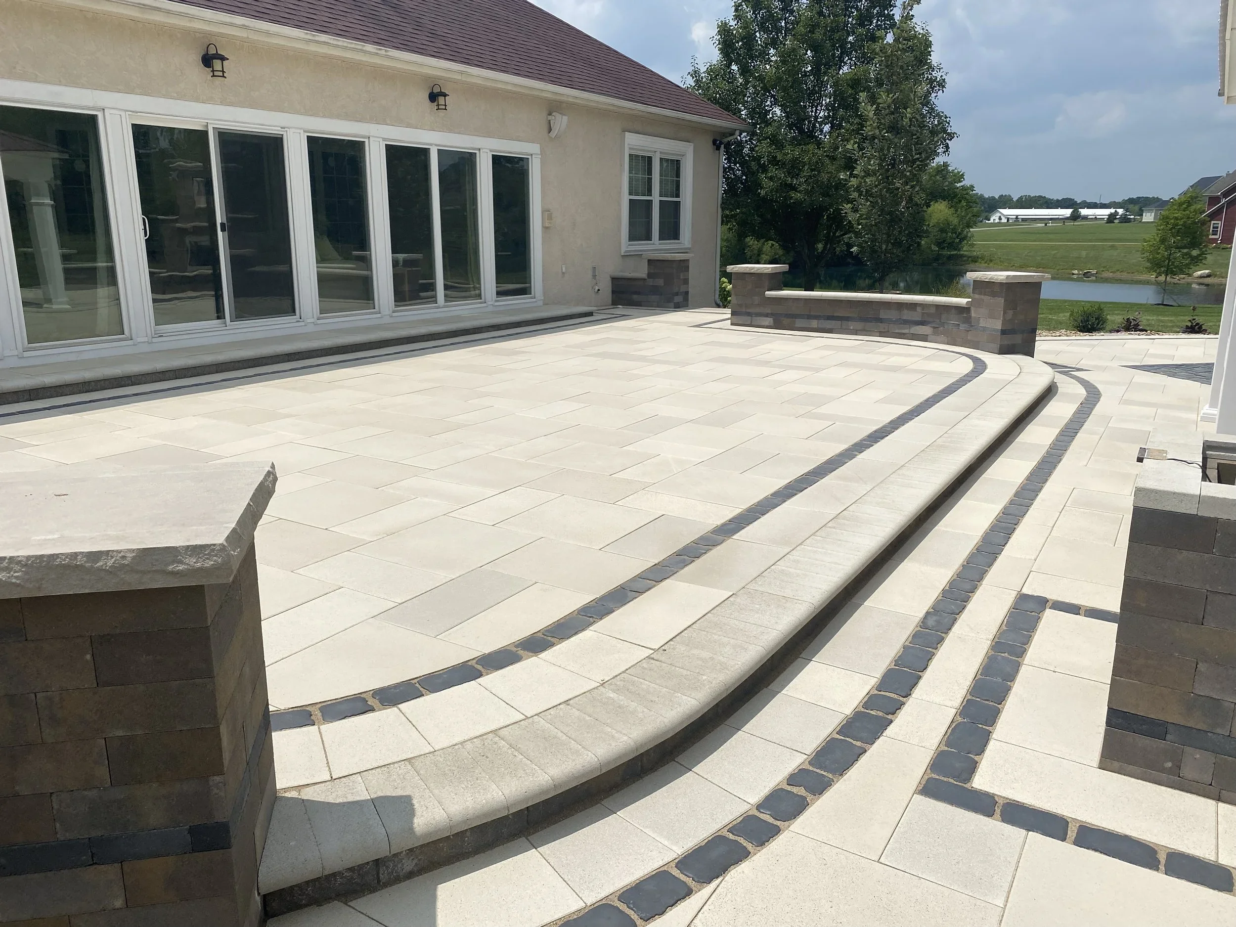 Union III Paver Patio 2.webp