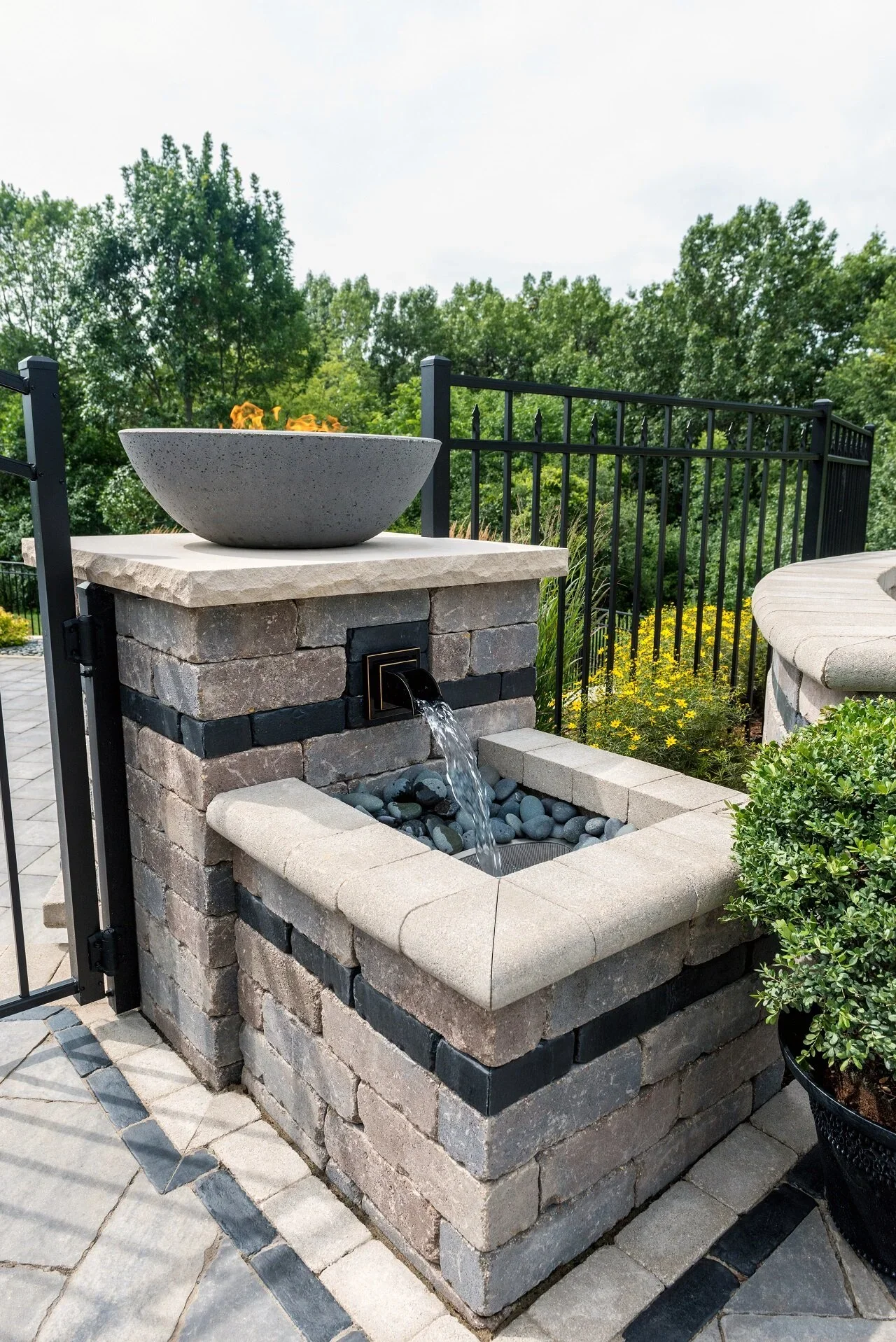 Beautiful Water Feature with Fire Pit in Marysville, Ohio
Beautiful Water Feature with Fire Pit in Marysville, Ohio