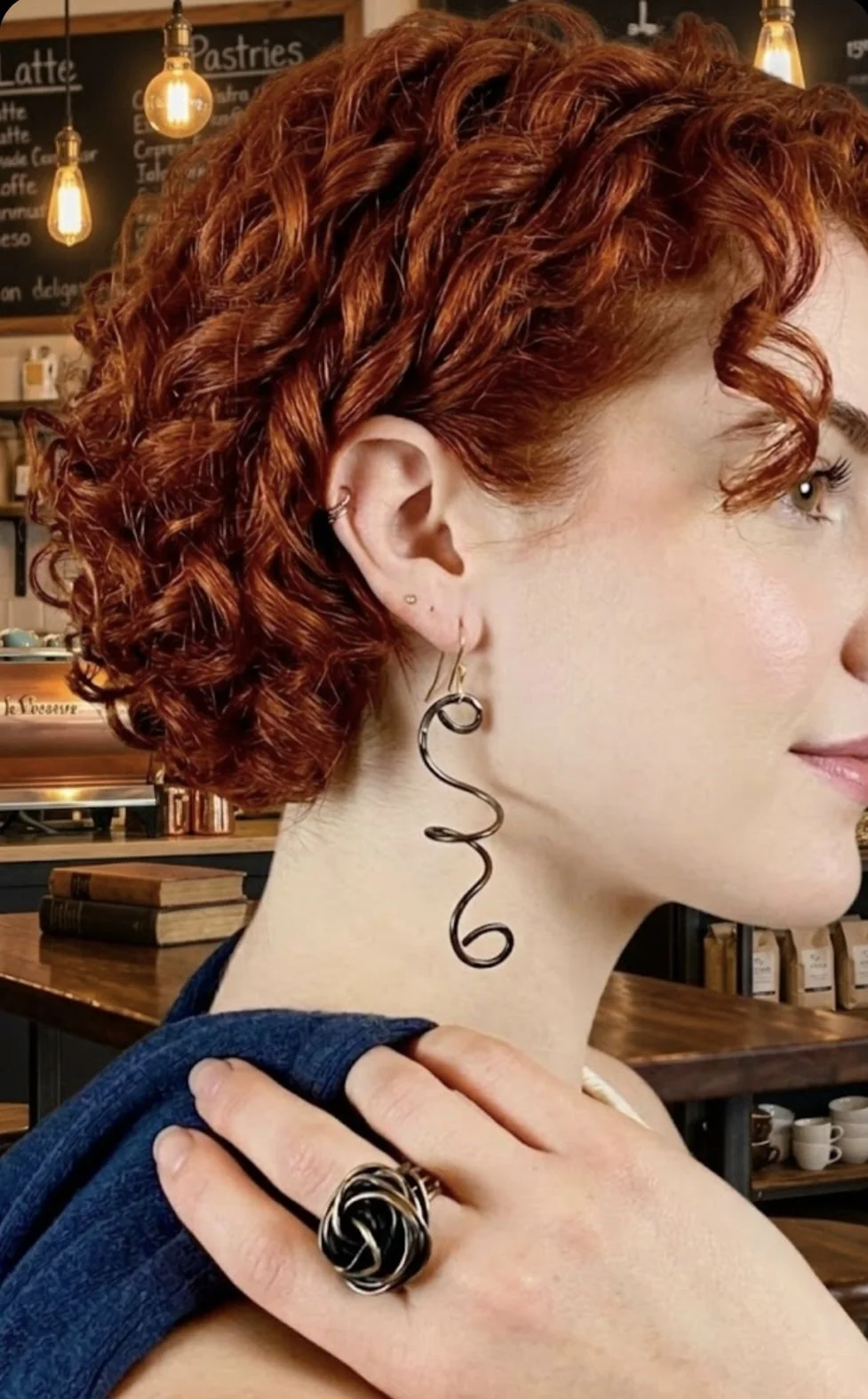 Squigglys Brass M 9with rings).jpg