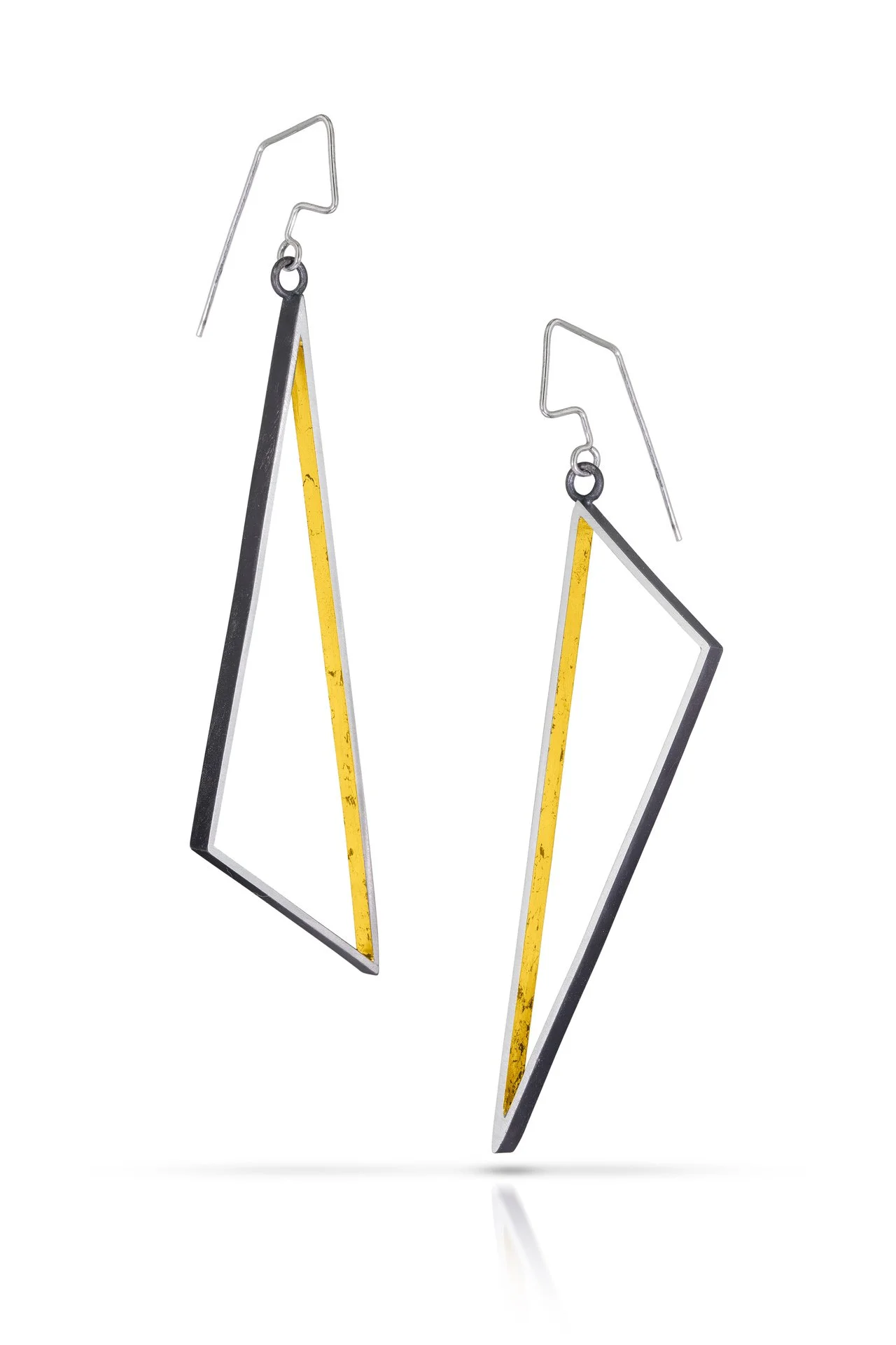 E_Triangle_24K_Long.jpg