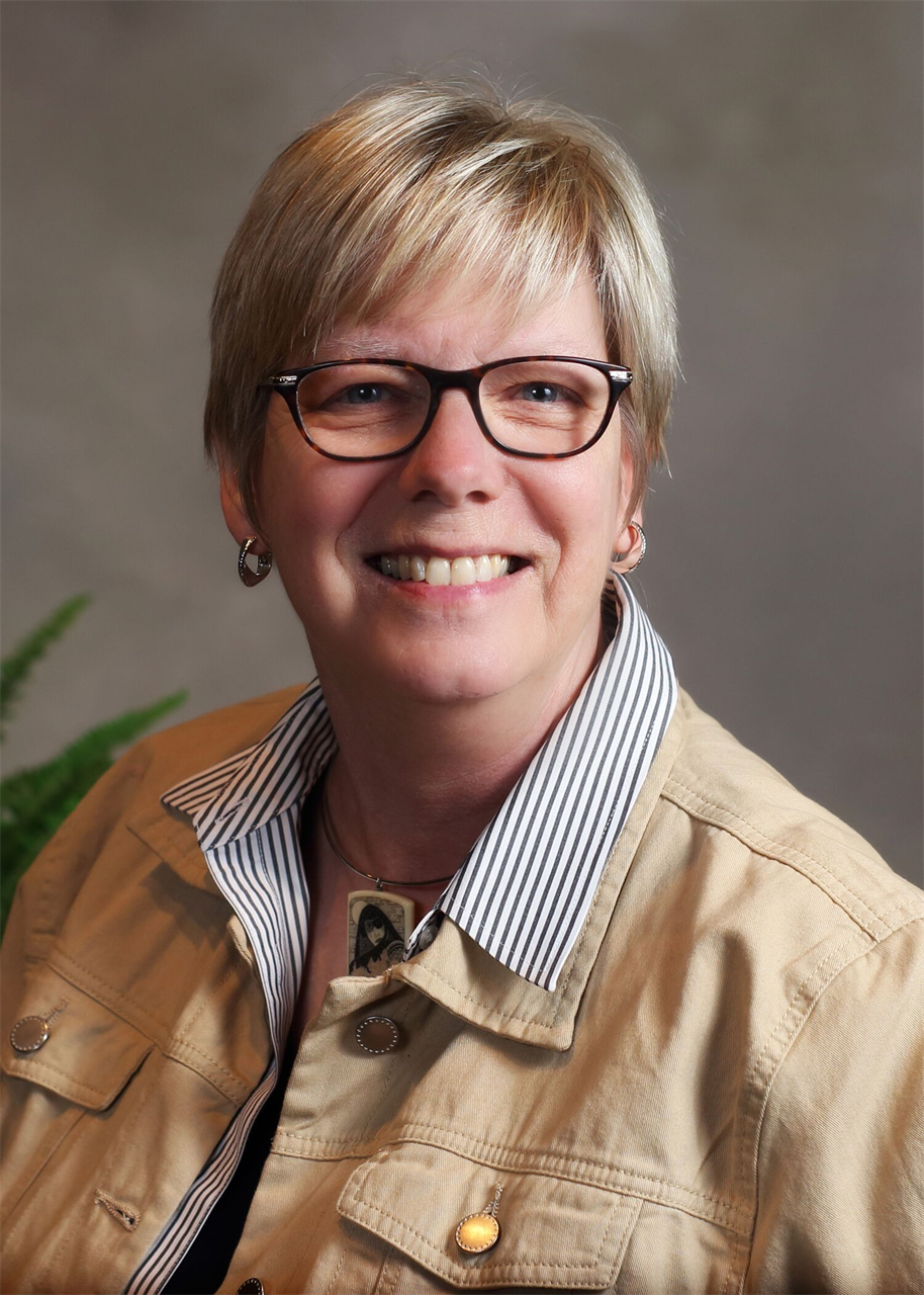 Betsy Bladel