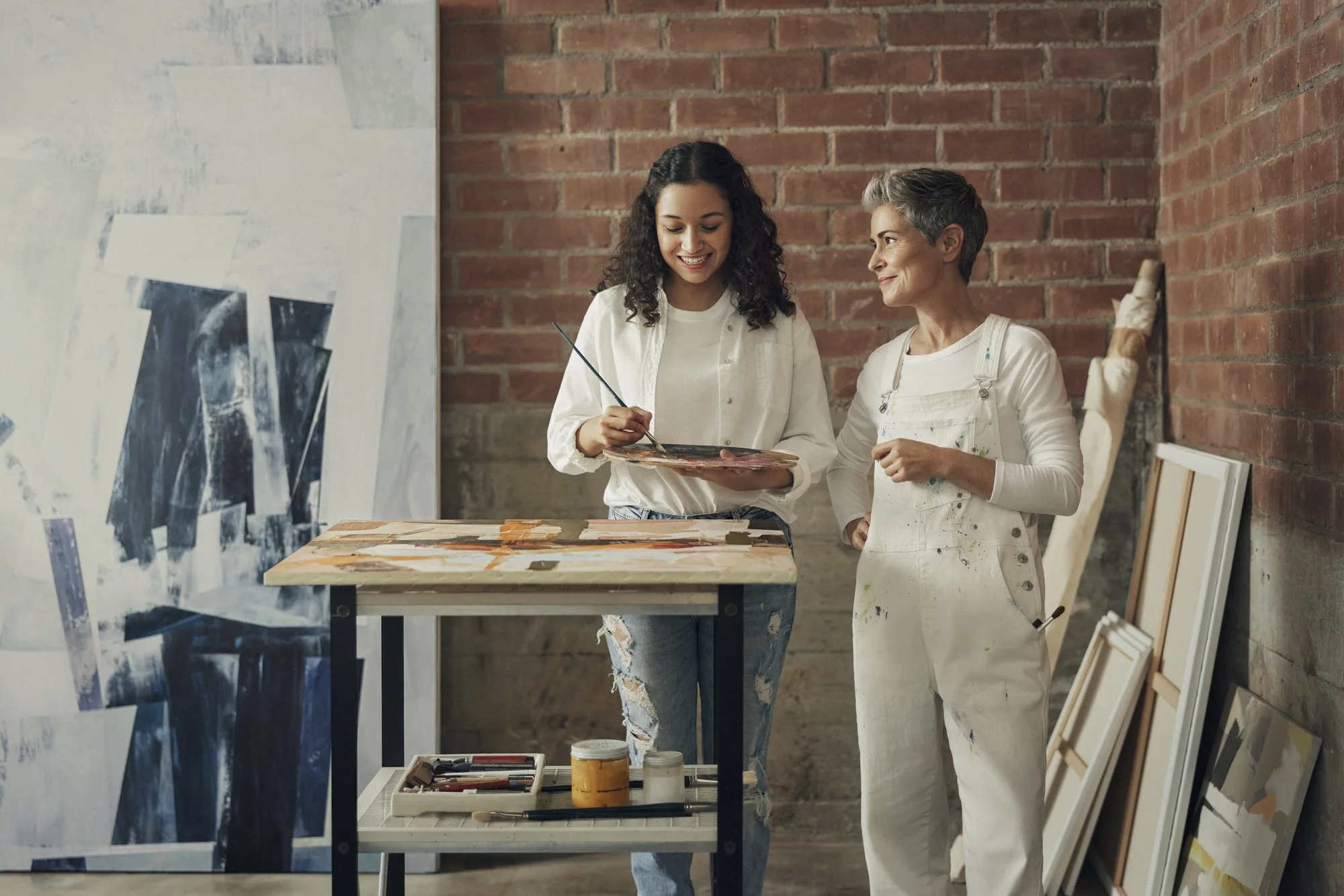 PH_5-Painter-With-Daughter-Studio_02618.jpg