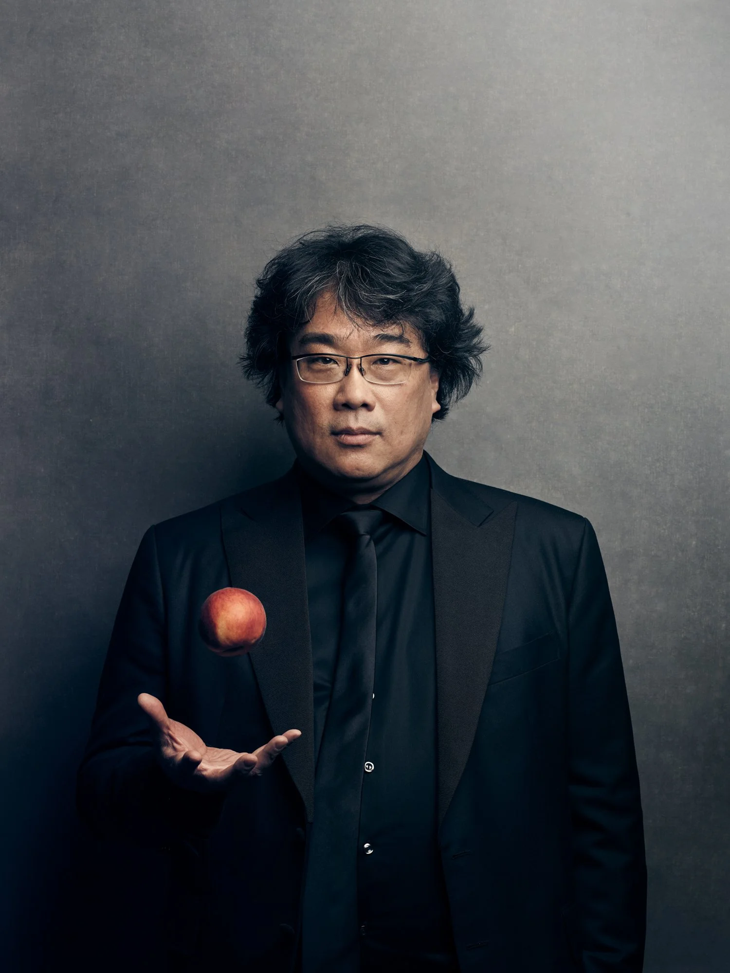 Bong_Parasite313414 1.jpg