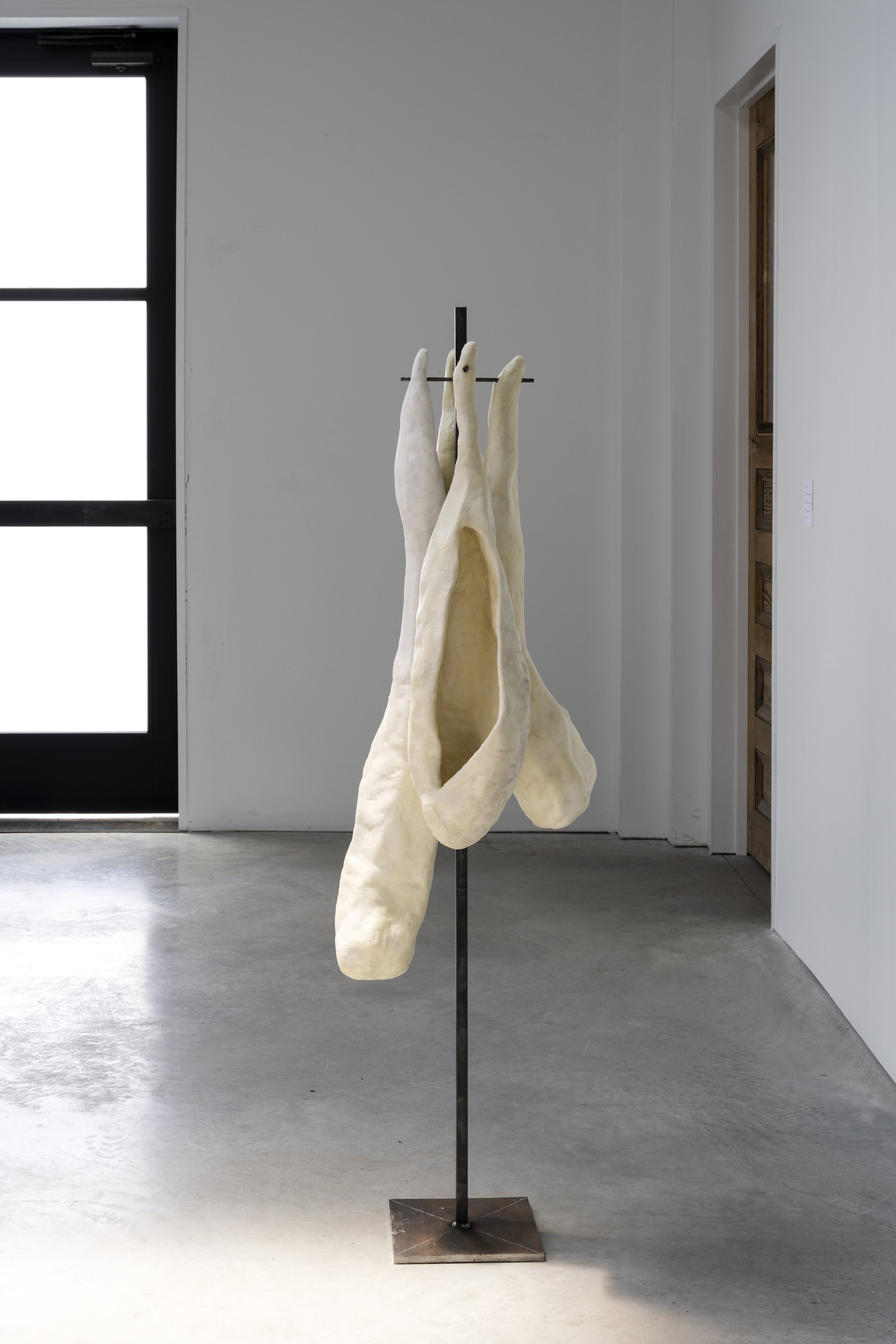 Lucía Reissig.
Bones, 2024
Metal, plaster, paraffin, beeswax
20x15 Inches.