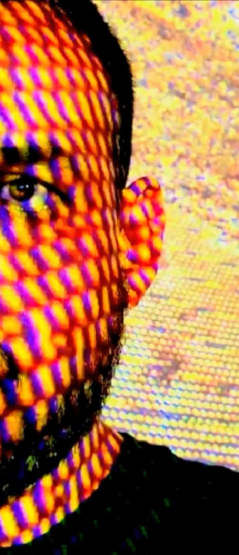 A portrait of generative artist Helio Santos