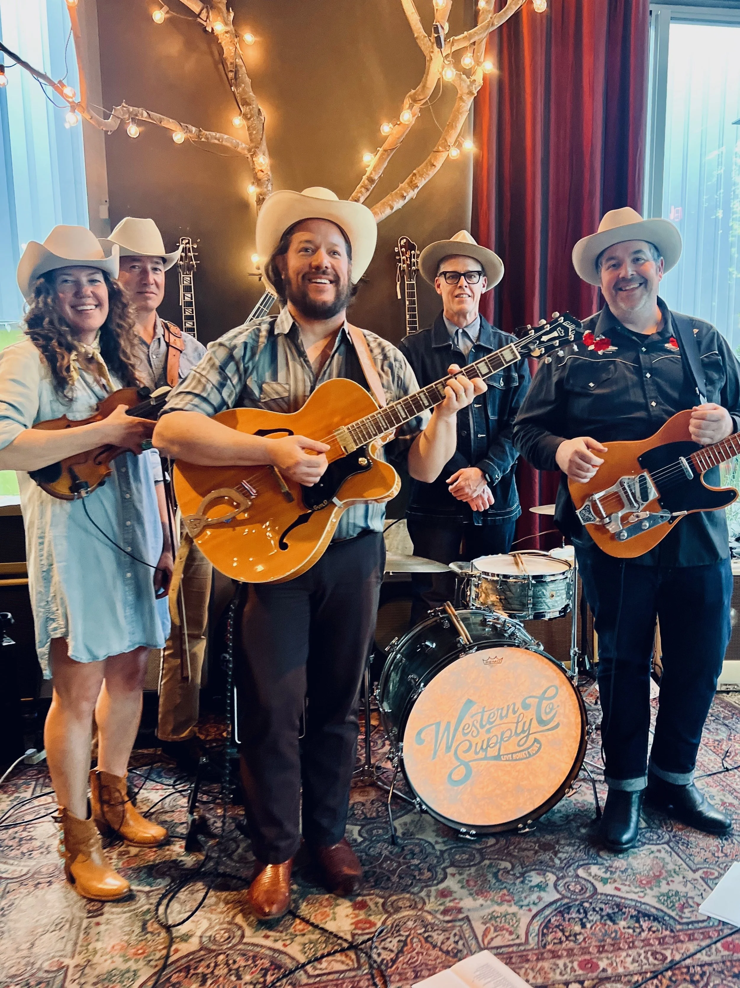 Western Supply Company, Live Vintage Country