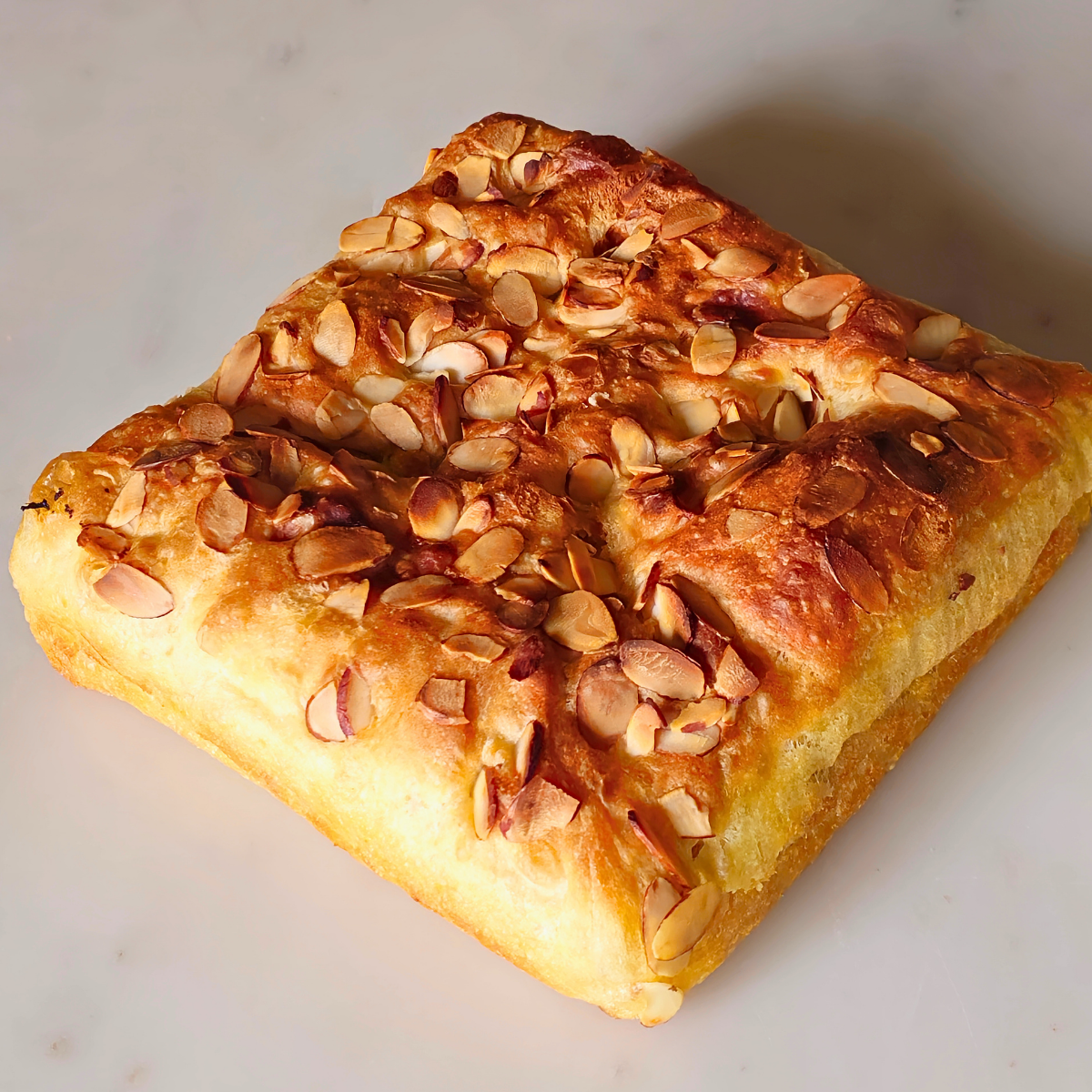 almond foaccia v1.png