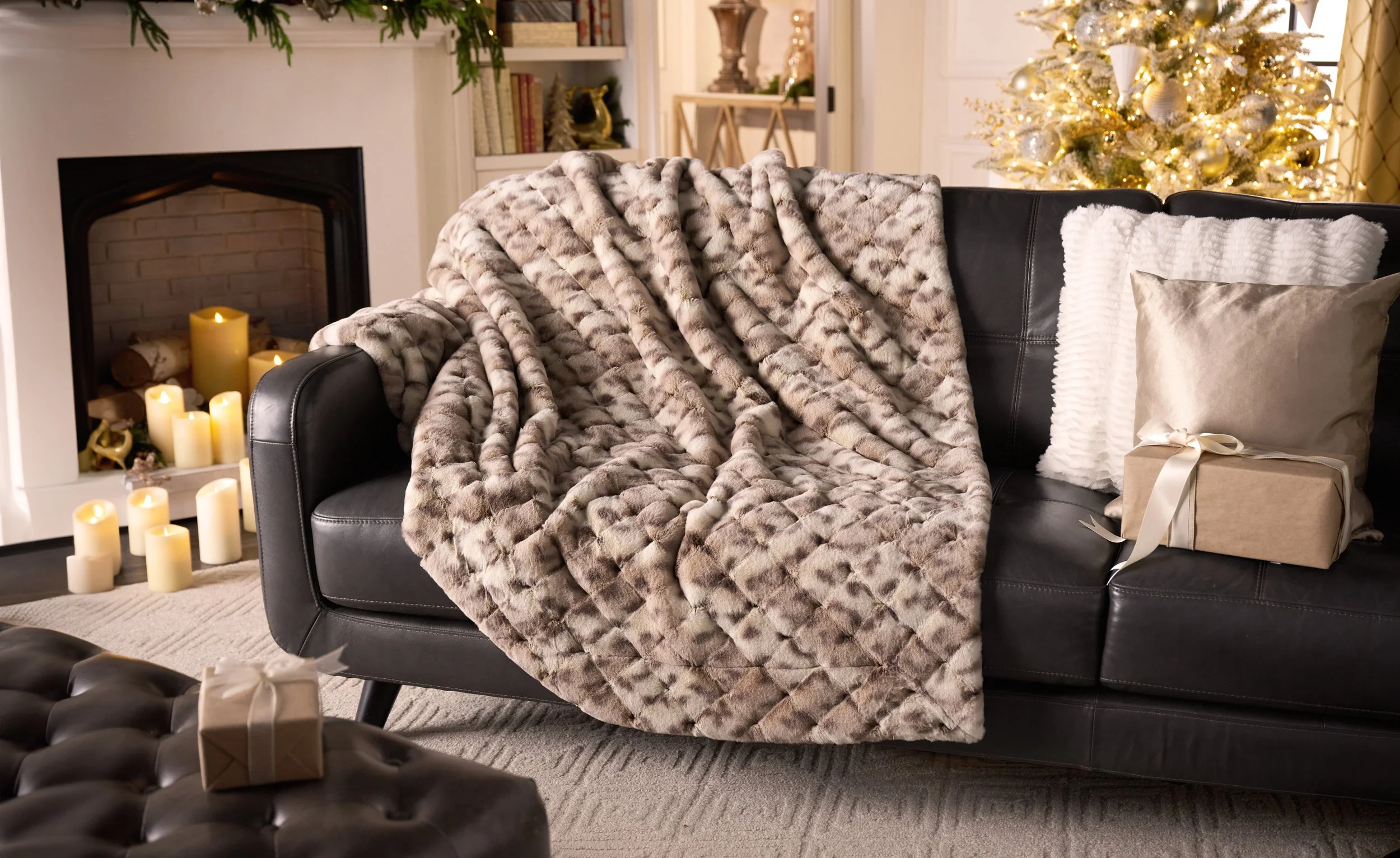 MO88668_TSV 12-5_H478309_Basso Faux Fur Throw8209.jpg