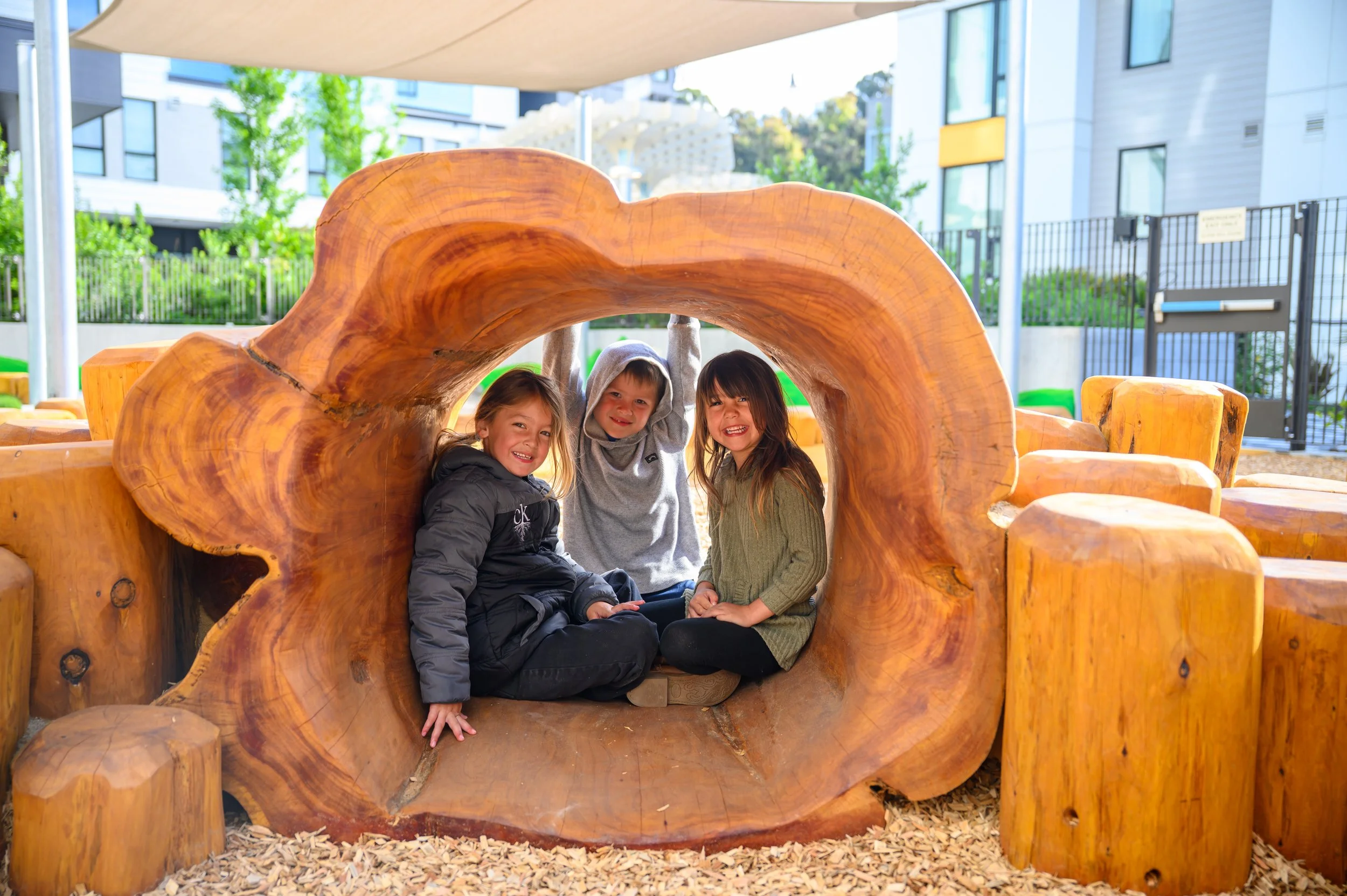 How Playing Outside Makes Kids Kinder, Braver, and More Creative