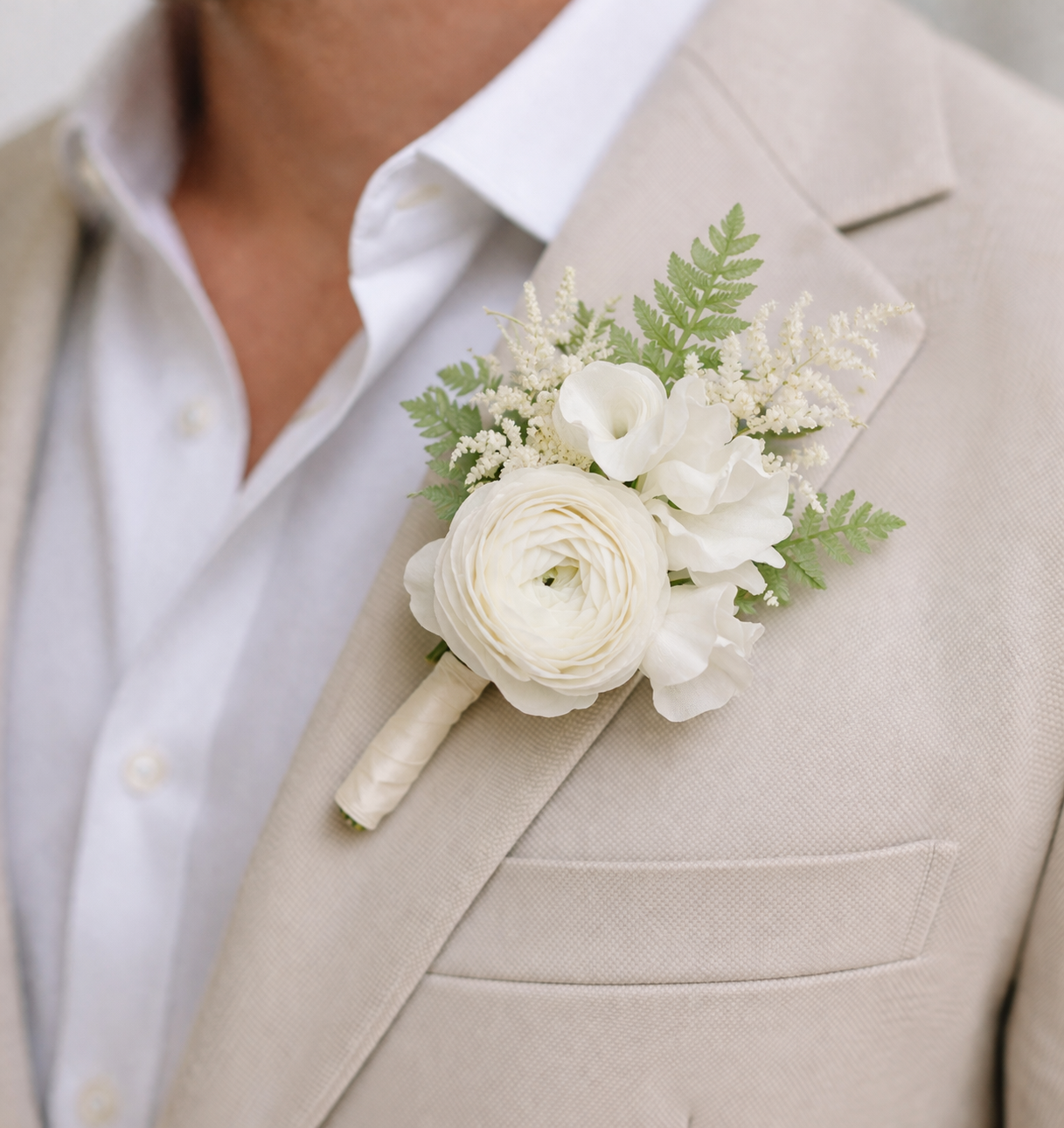 Ivory Luxe Groom Boutonniere