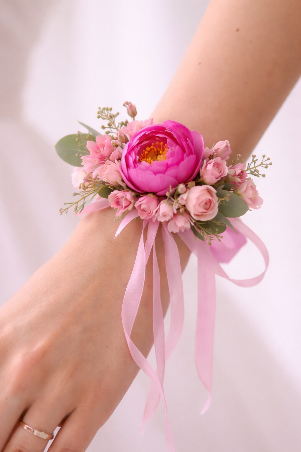 Pink Eclat corsage