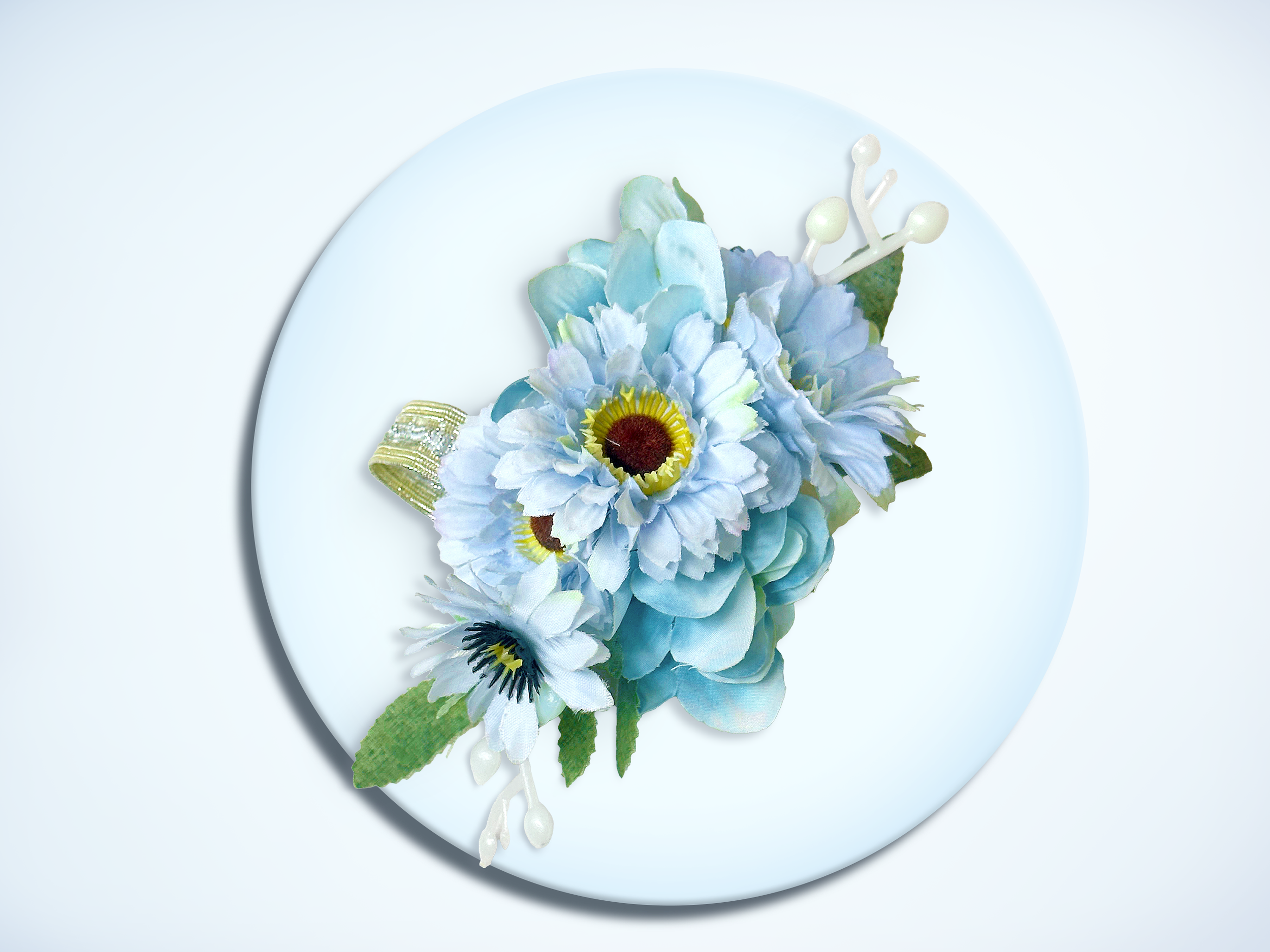 Soft Azure Daisy