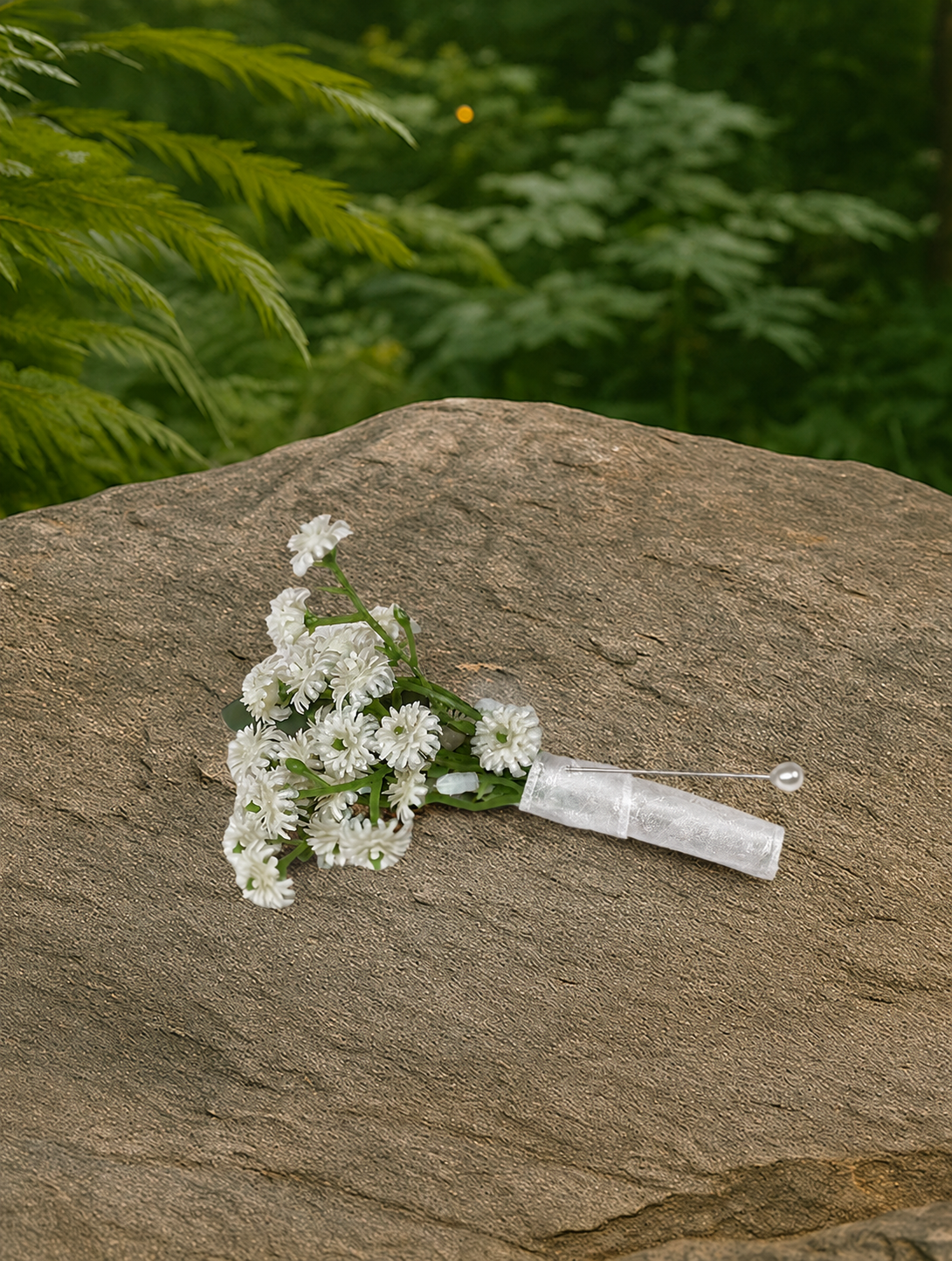 Natural Beauty Page boy's Boutonniere
