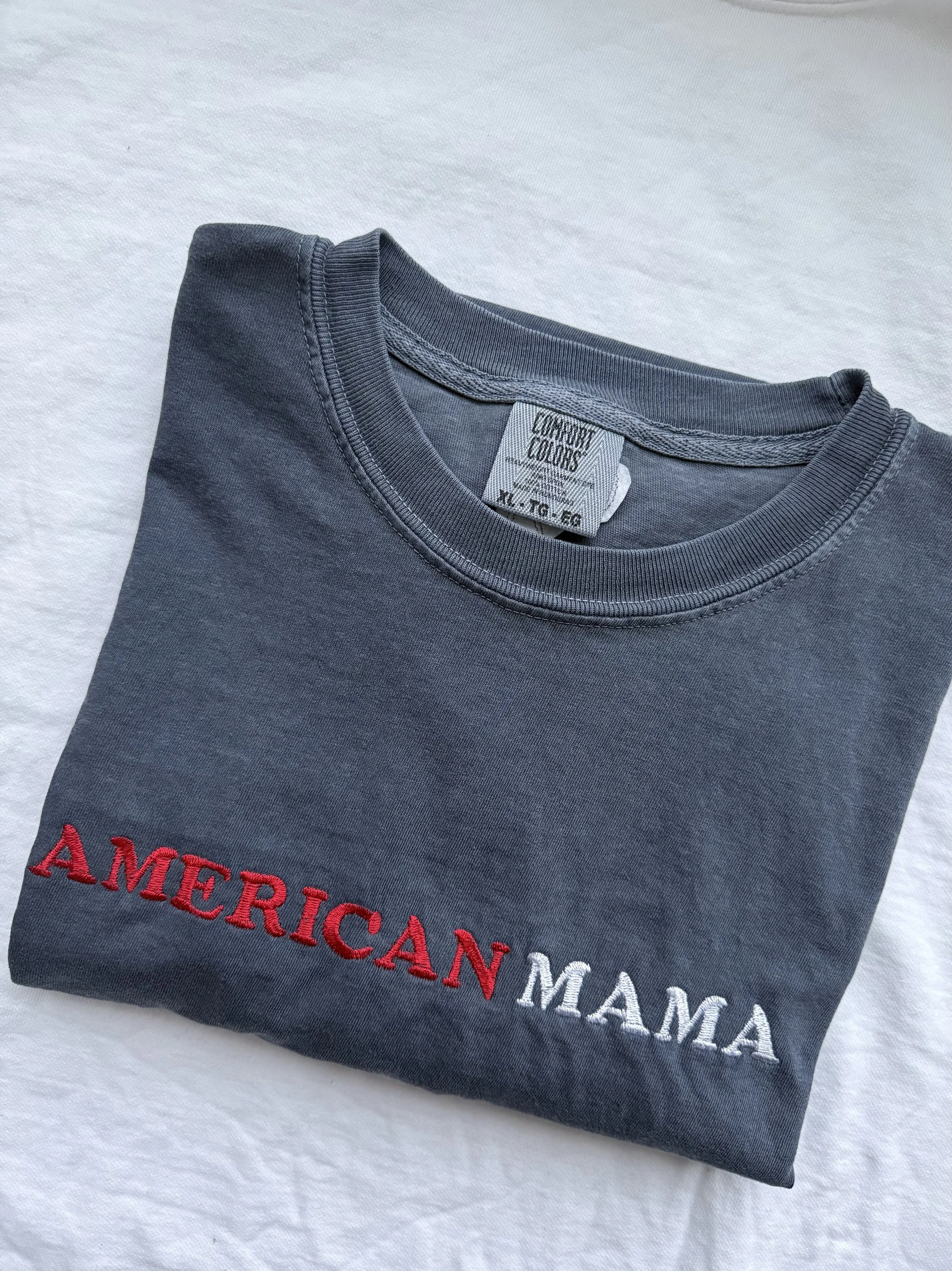 AMERICAN MAMA - T SHIRT