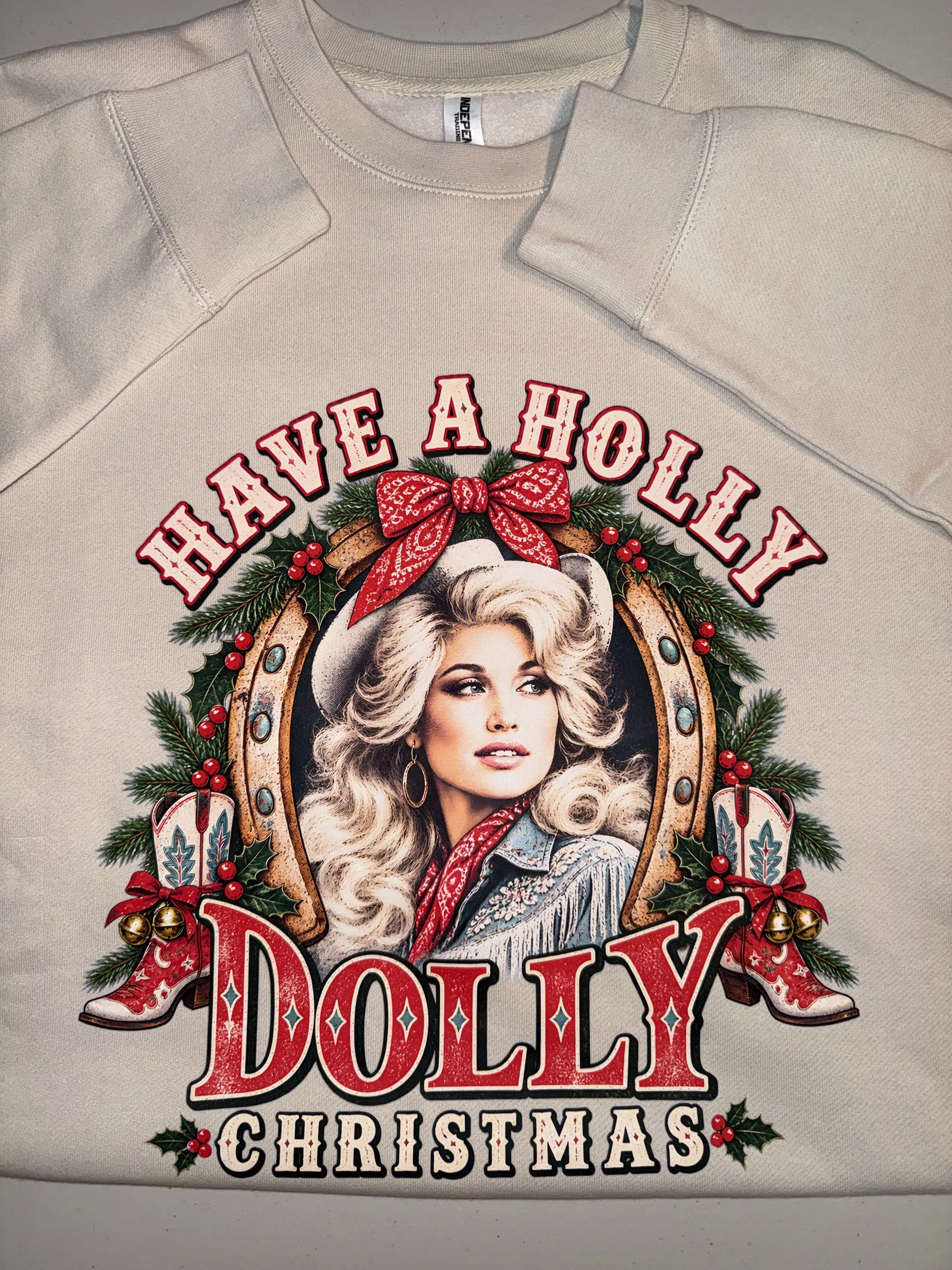 Ivory - Holly Dolly Christmas - Crewneck