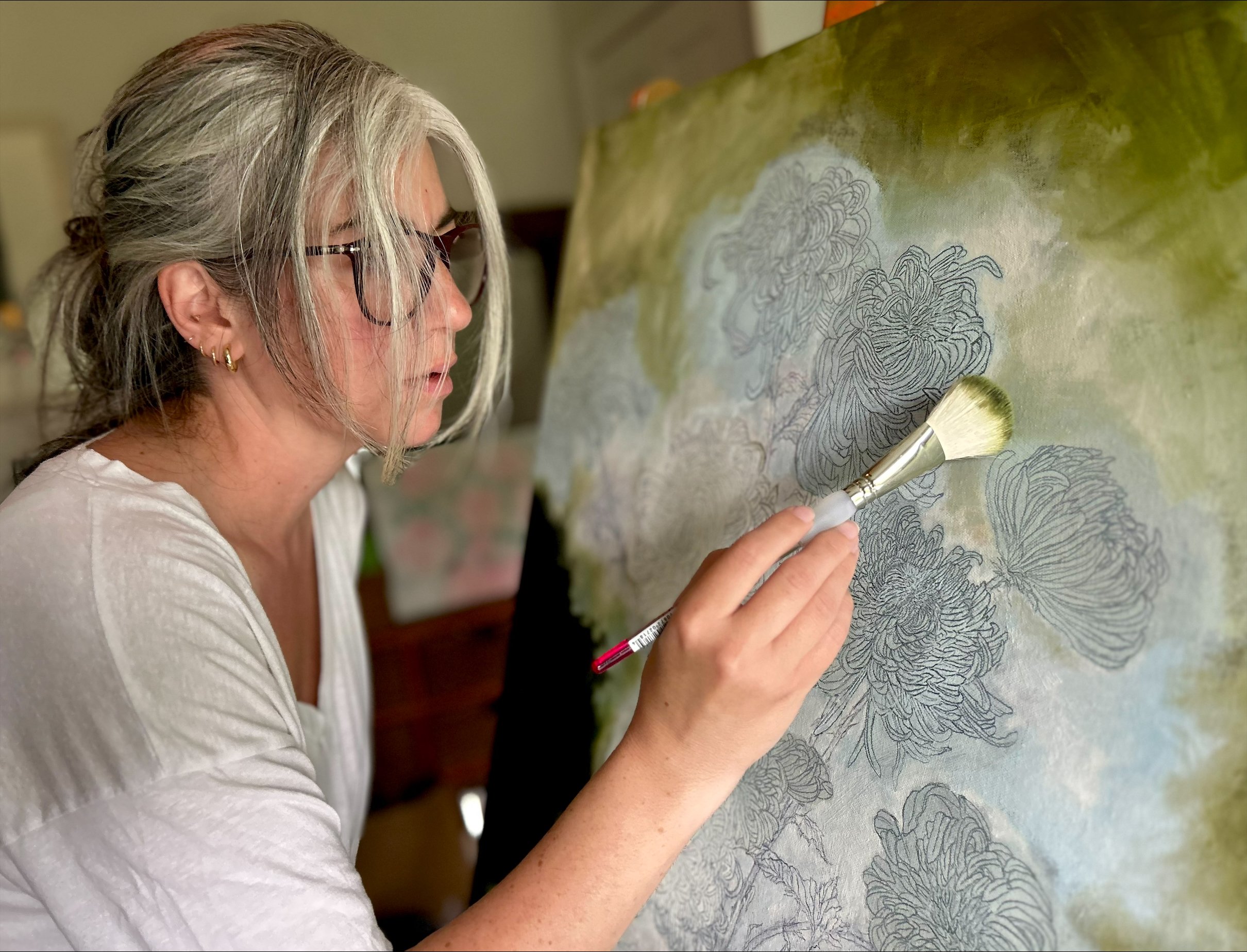Floral Muse: 5 Artists You Need to Introduce to Your Walls 