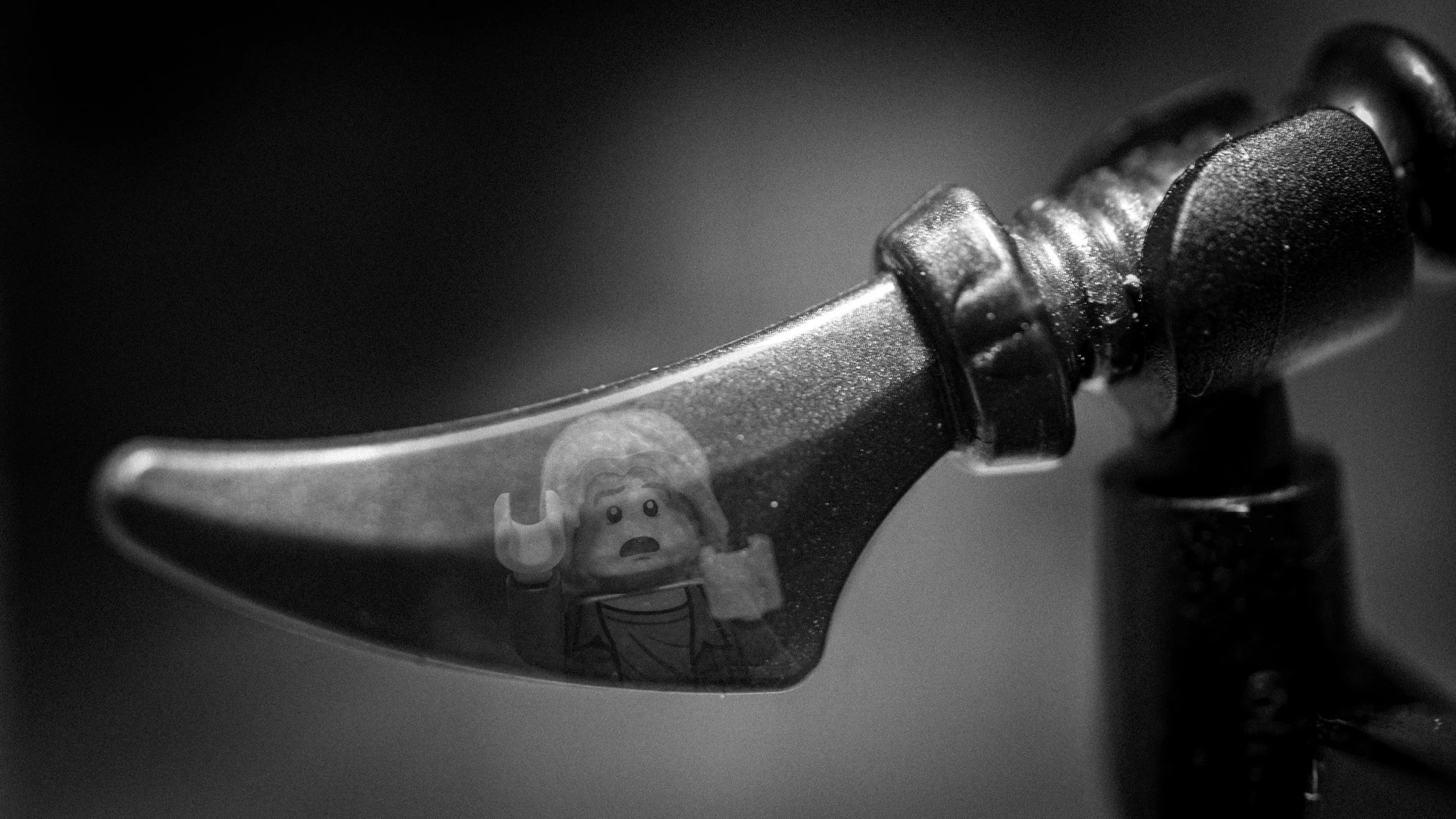 1. Knife.jpg