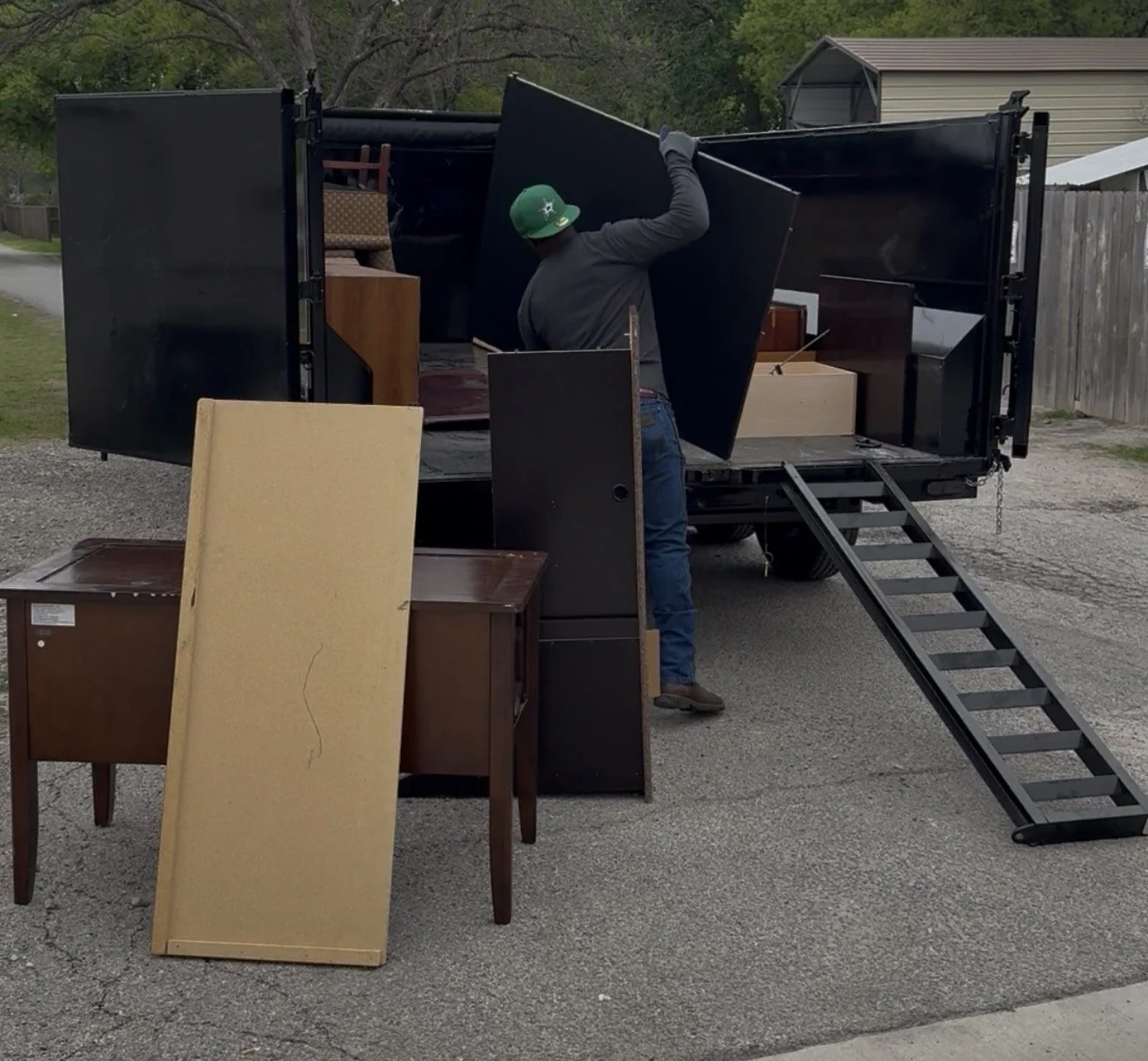 Everything you need to know about our dumpster trailer rentals and full-service junk removal across Ellis and Navarro Counties.