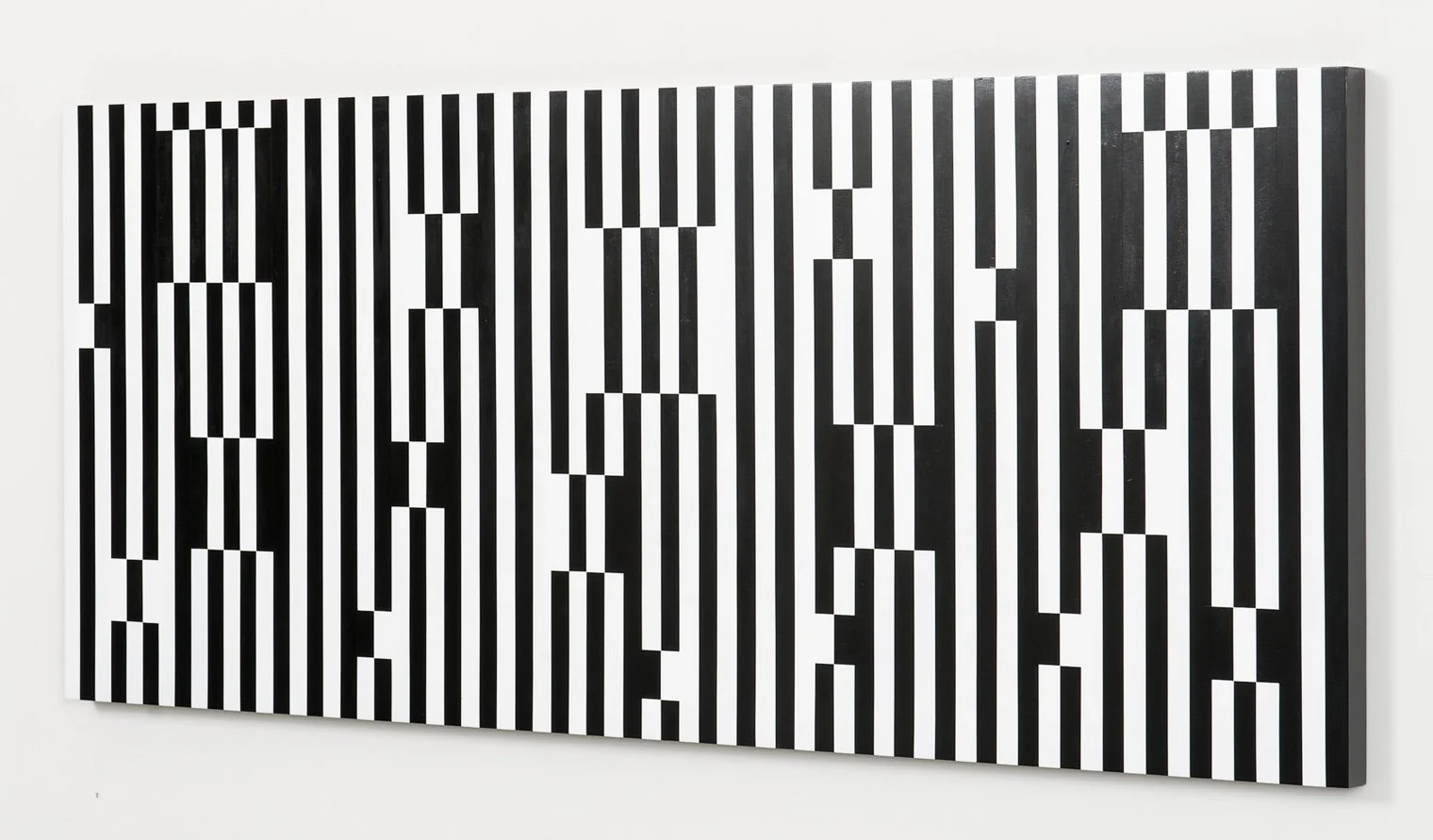 Bubble, 2011
Acrylic on door, 80cm x 2m