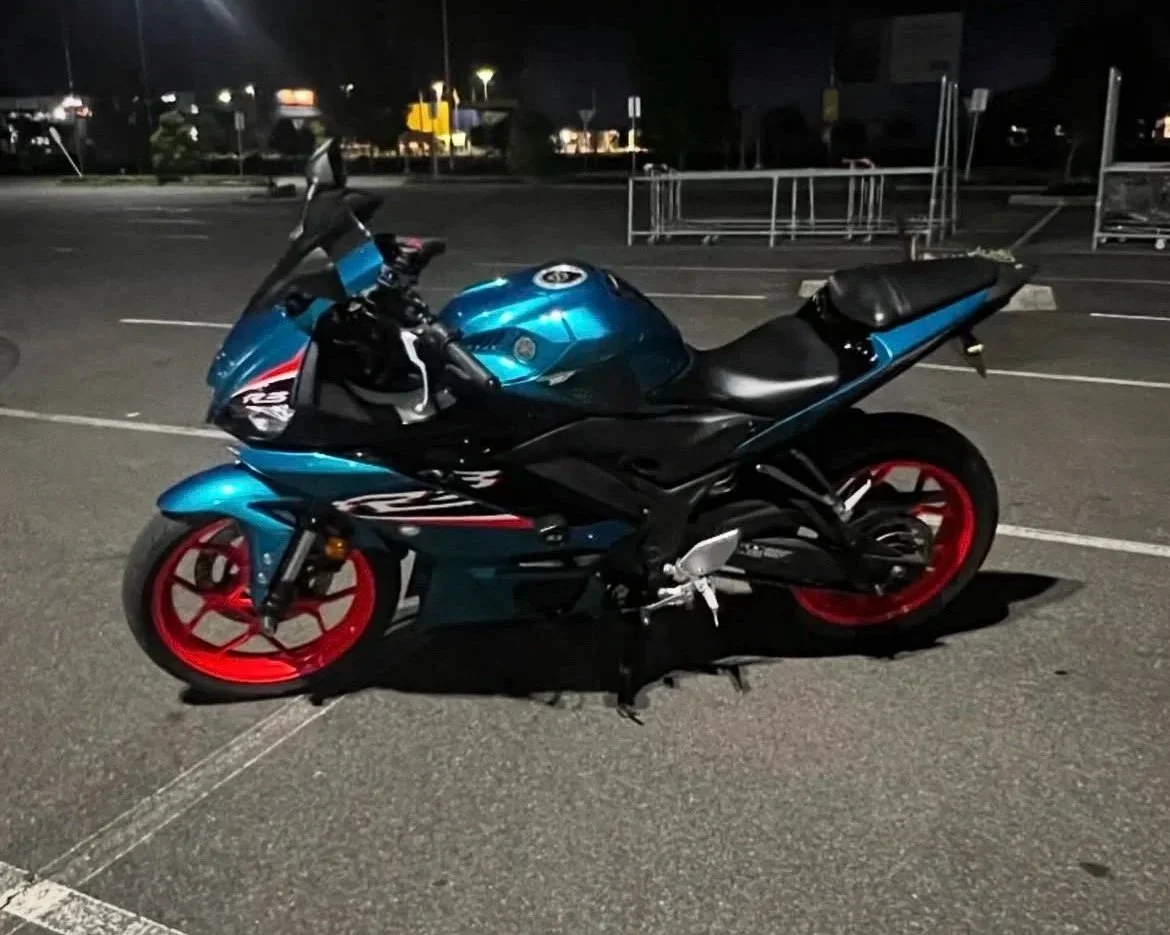 Yamaha R3 (2021)