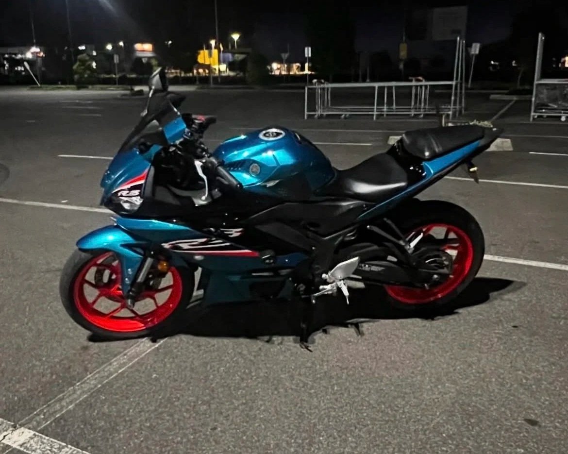 Yamaha R3