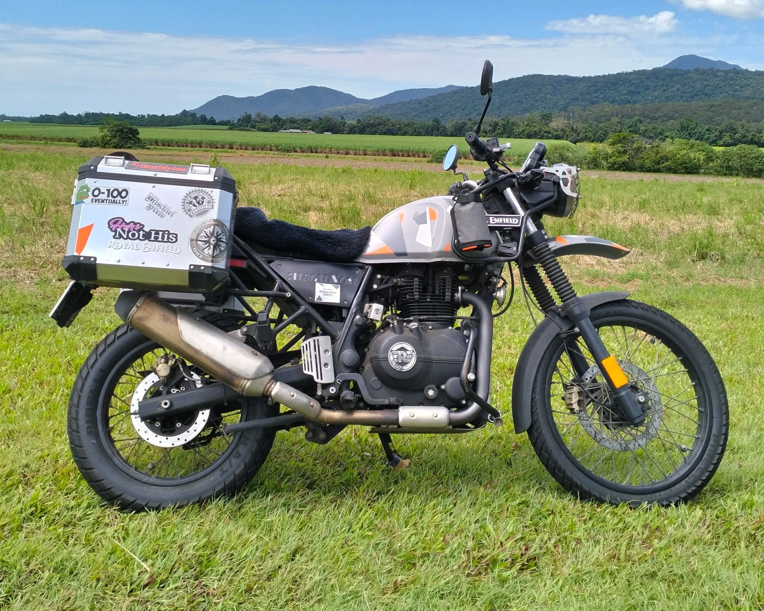 Royal Enfield Himalayan 411