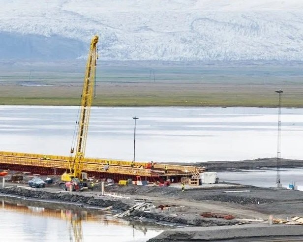 Building Roads in Iceland