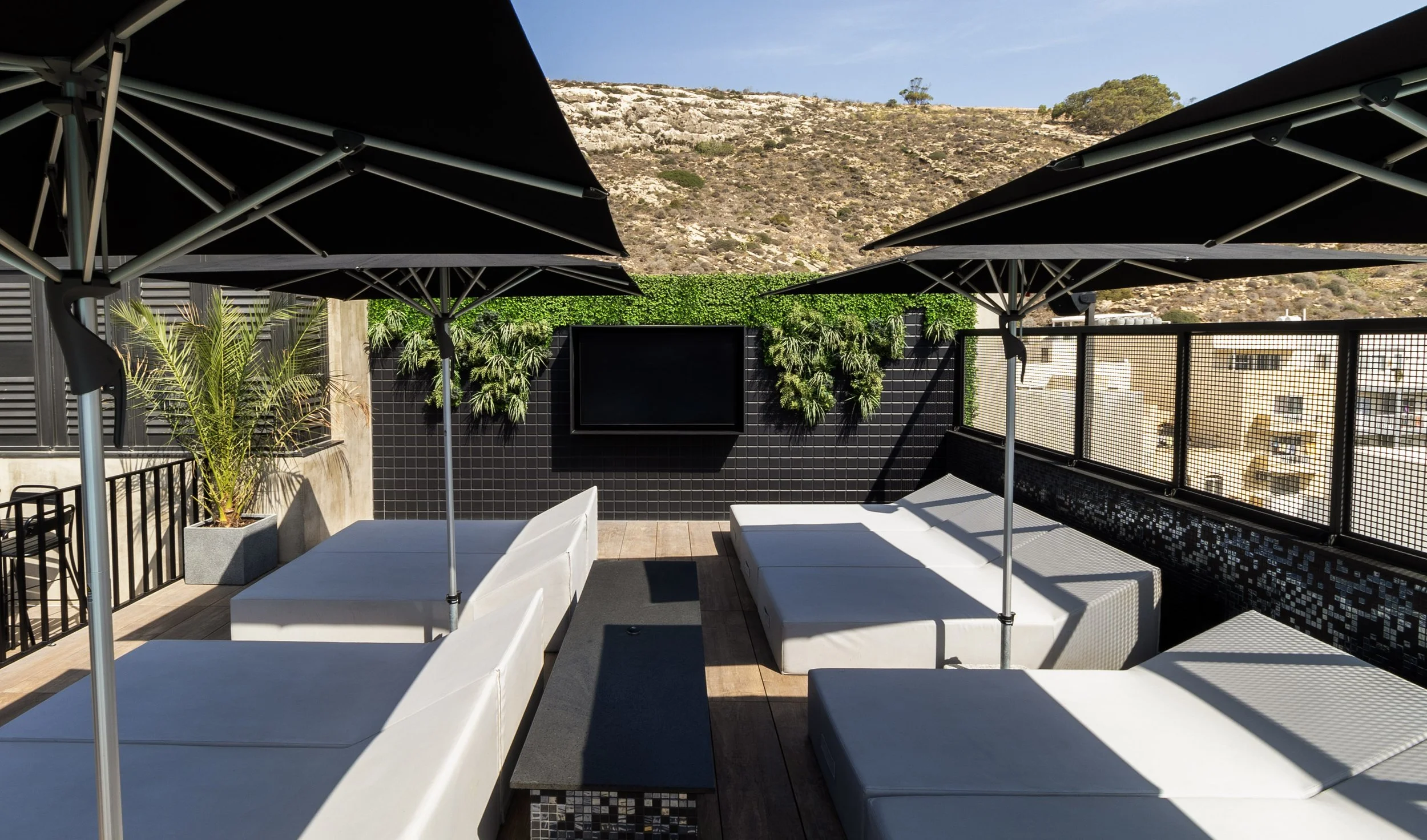 RooftopBarXlendi-047.jpg