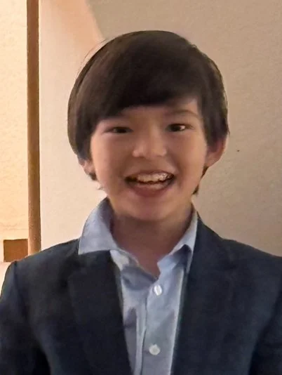 Magnifique Restaurant Japonais Izakaya briques éclairables.  Ce set est vendu par FunBricks, société Suisse, installée dans la région de Lausanne et Genève, spécialisée dans la vente de set de briques lumineuses de qualité.  Un super cadeau très ap