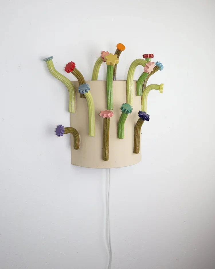 Flower wall sconce