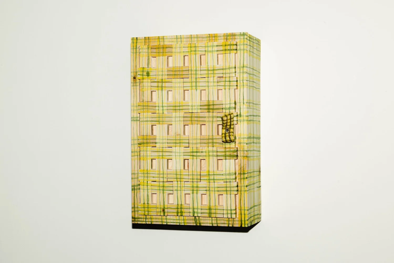 Wood_weave_cabinet (1).webp