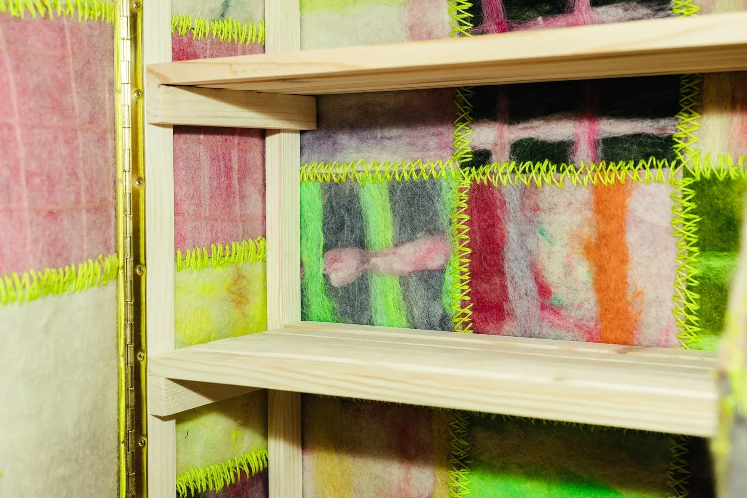Quilt_felt_cabinet_inside.webp