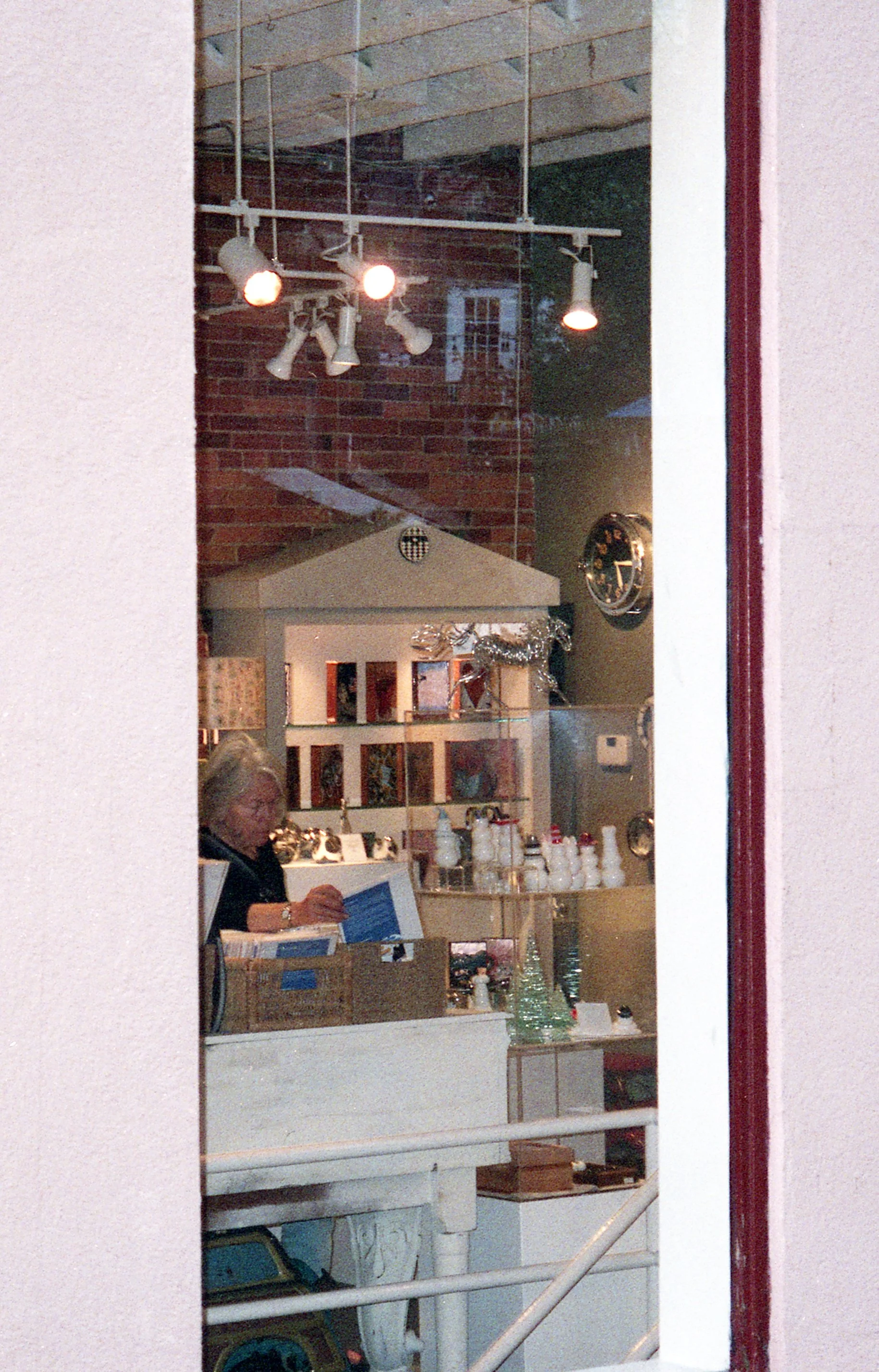 we always go there028_crop.jpg